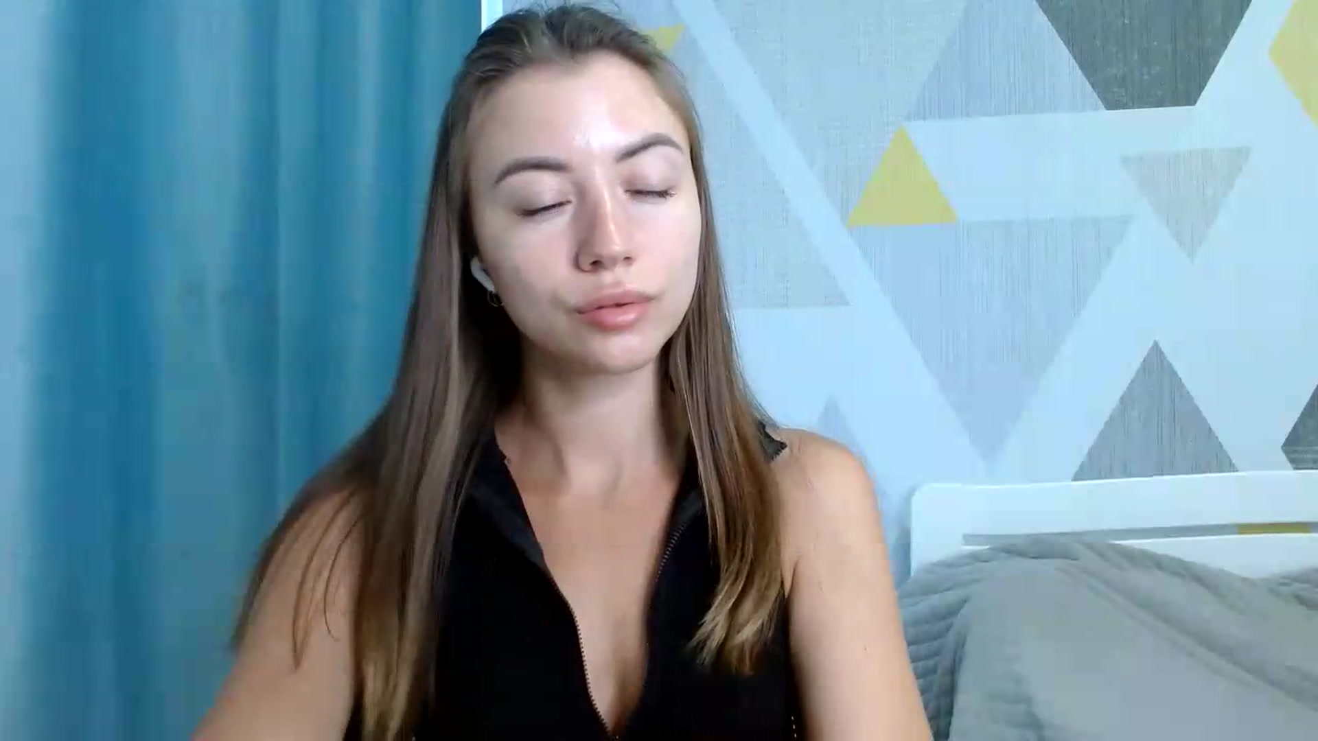 Gallery image thumbnail from Sulfate0's myfreecams stream on, 07/02/2026, 08:33 image 3 of 20