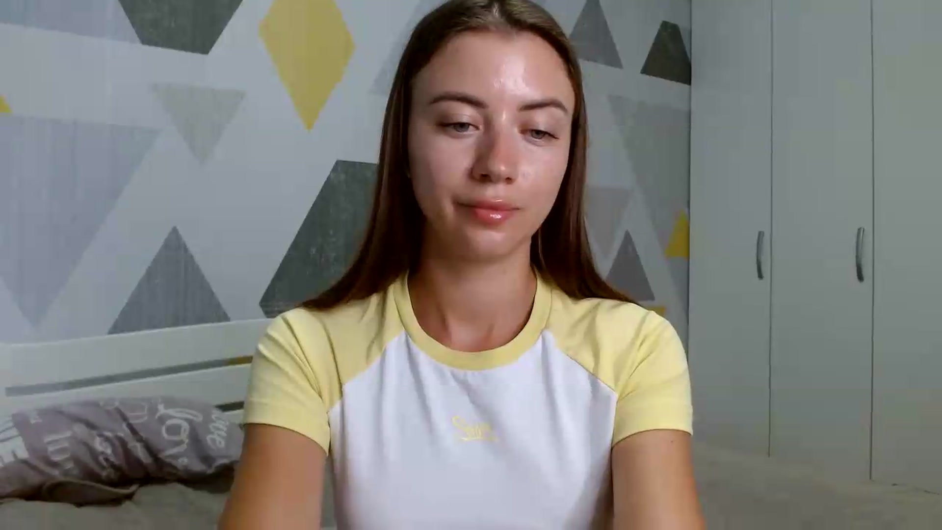 Gallery image thumbnail from Sulfate0's myfreecams stream on, 07/03/2026, 08:33 image 15 of 20
