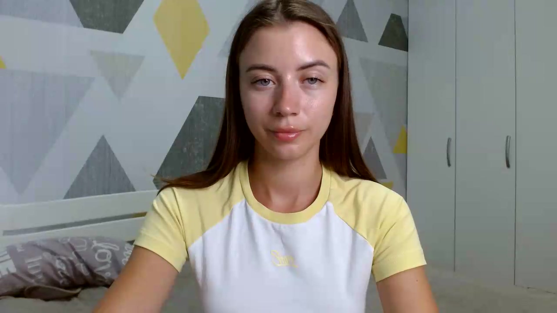 Gallery image thumbnail from Sulfate0's myfreecams stream on, 07/03/2026, 08:33 image 17 of 20