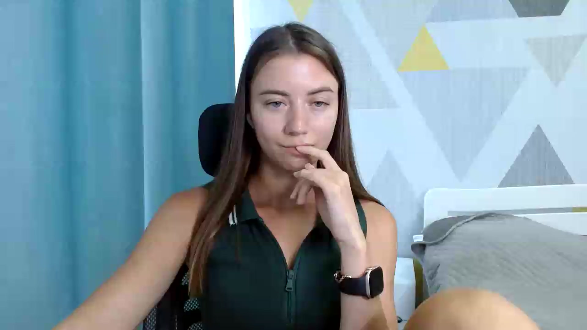 Gallery image thumbnail from Sulfate0's myfreecams stream on, 07/08/2026, 09:45 image 9 of 20
