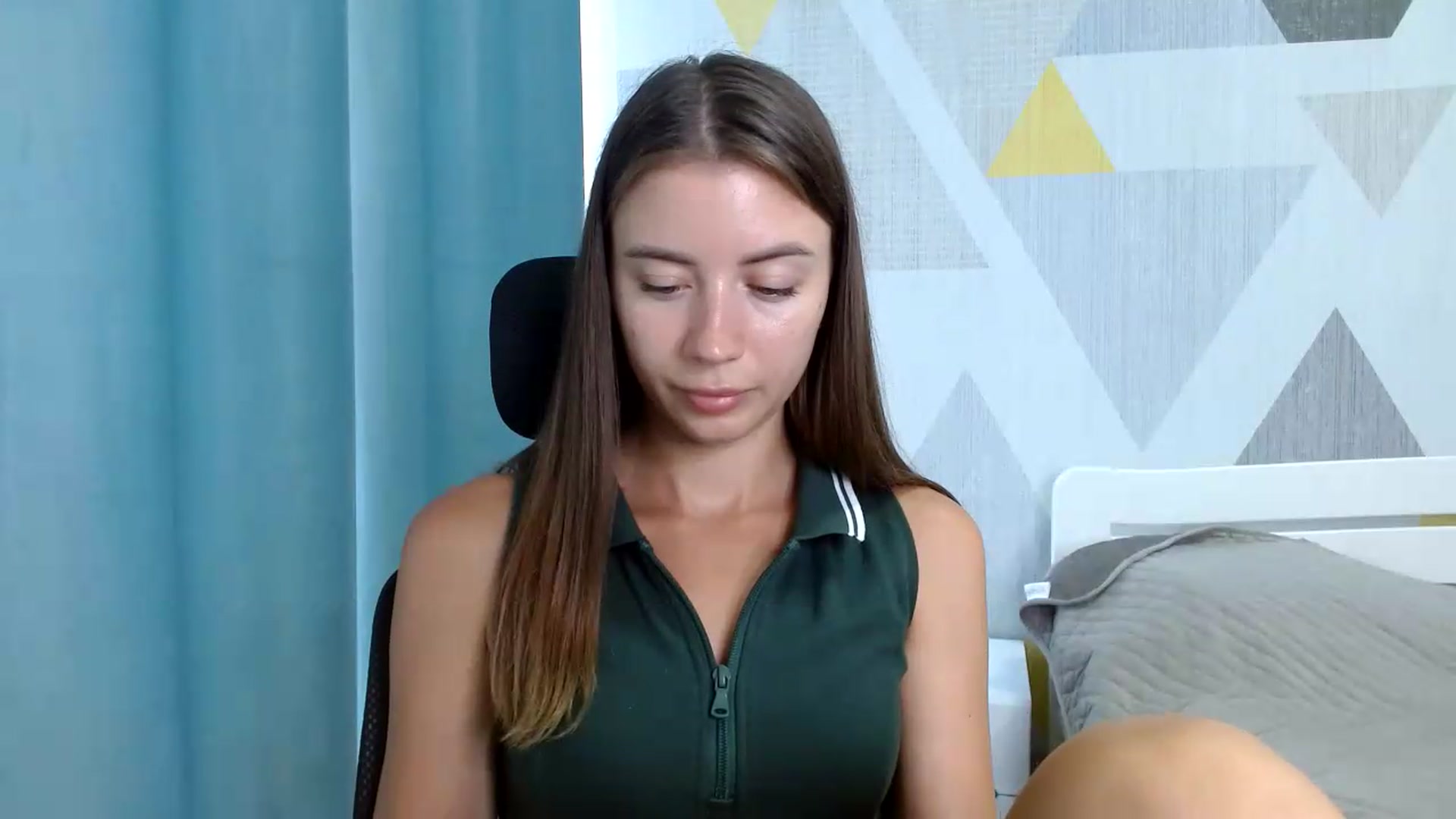 Gallery image thumbnail from Sulfate0's myfreecams stream on, 07/08/2026, 09:45 image 10 of 20