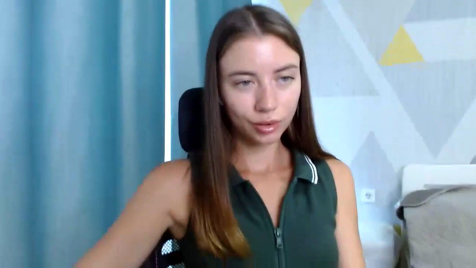 Gallery image thumbnail from Sulfate0's myfreecams stream on, 07/08/2026, 11:35 image 7 of 20