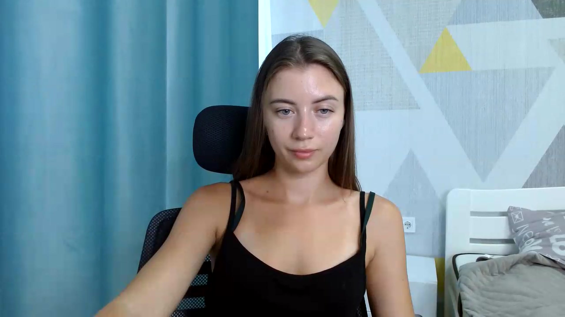 Gallery image thumbnail from Sulfate0's myfreecams stream on, 07/08/2026, 12:43 image 17 of 20
