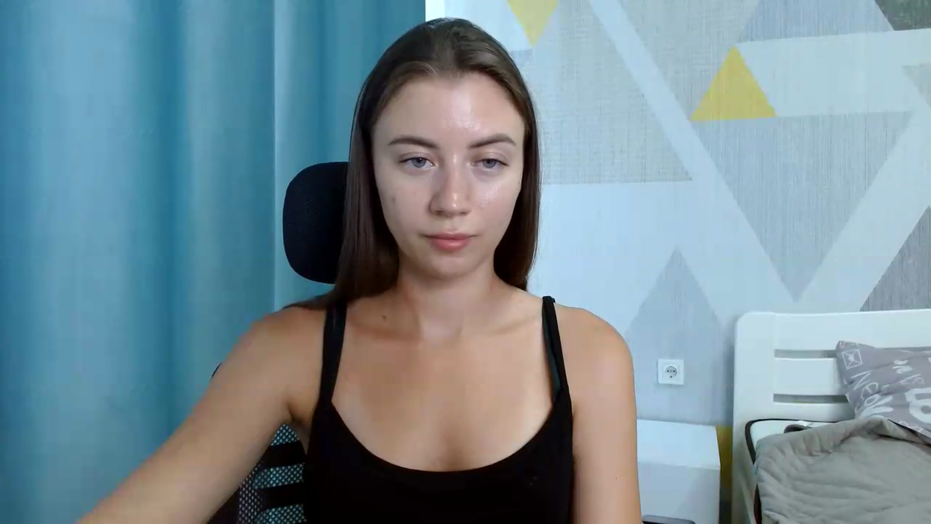 Gallery image thumbnail from Sulfate0's myfreecams stream on, 07/08/2026, 12:43 image 10 of 20