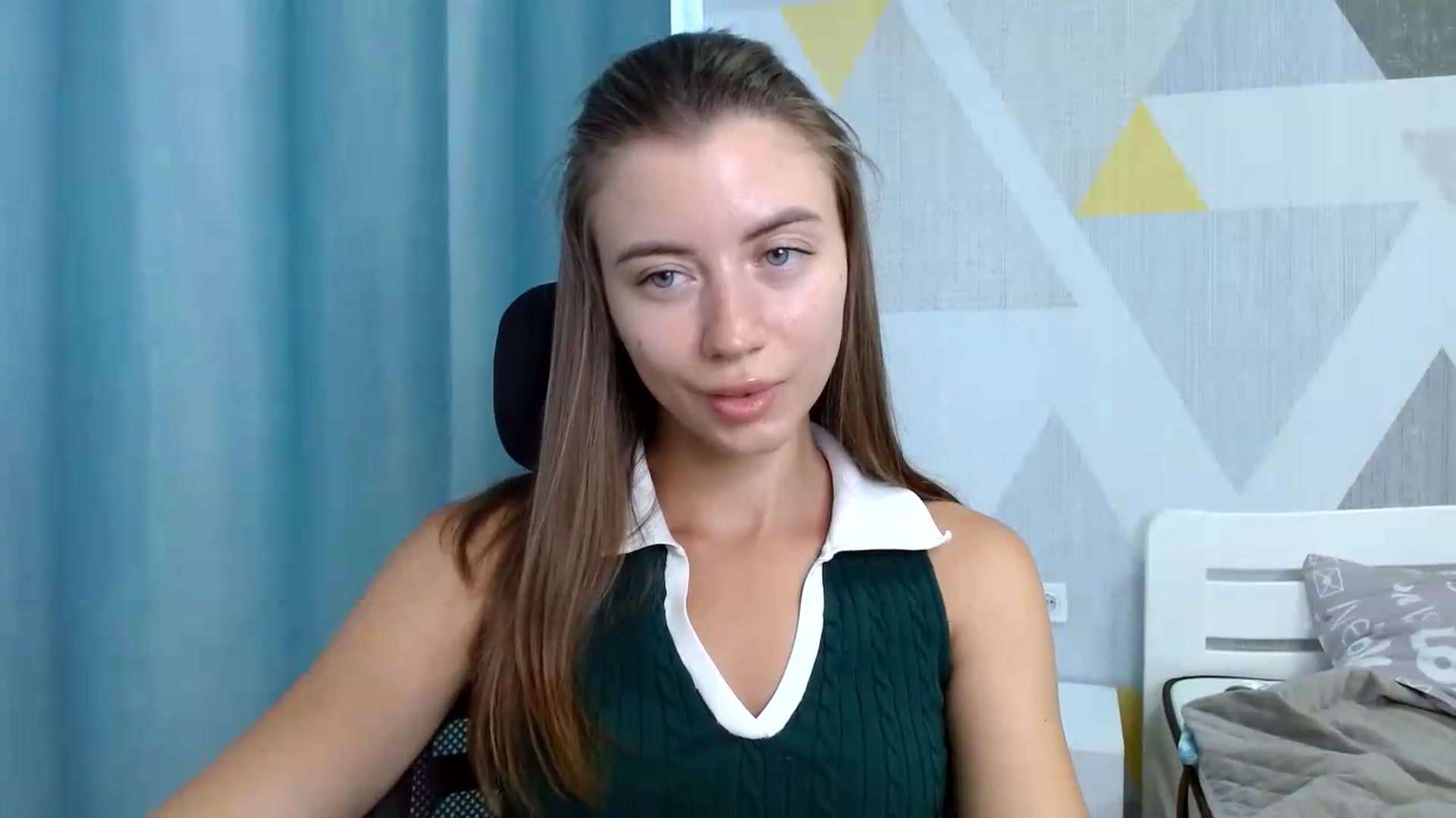 Gallery image thumbnail from Sulfate0's myfreecams stream on, 07/09/2026, 08:14 image 10 of 20