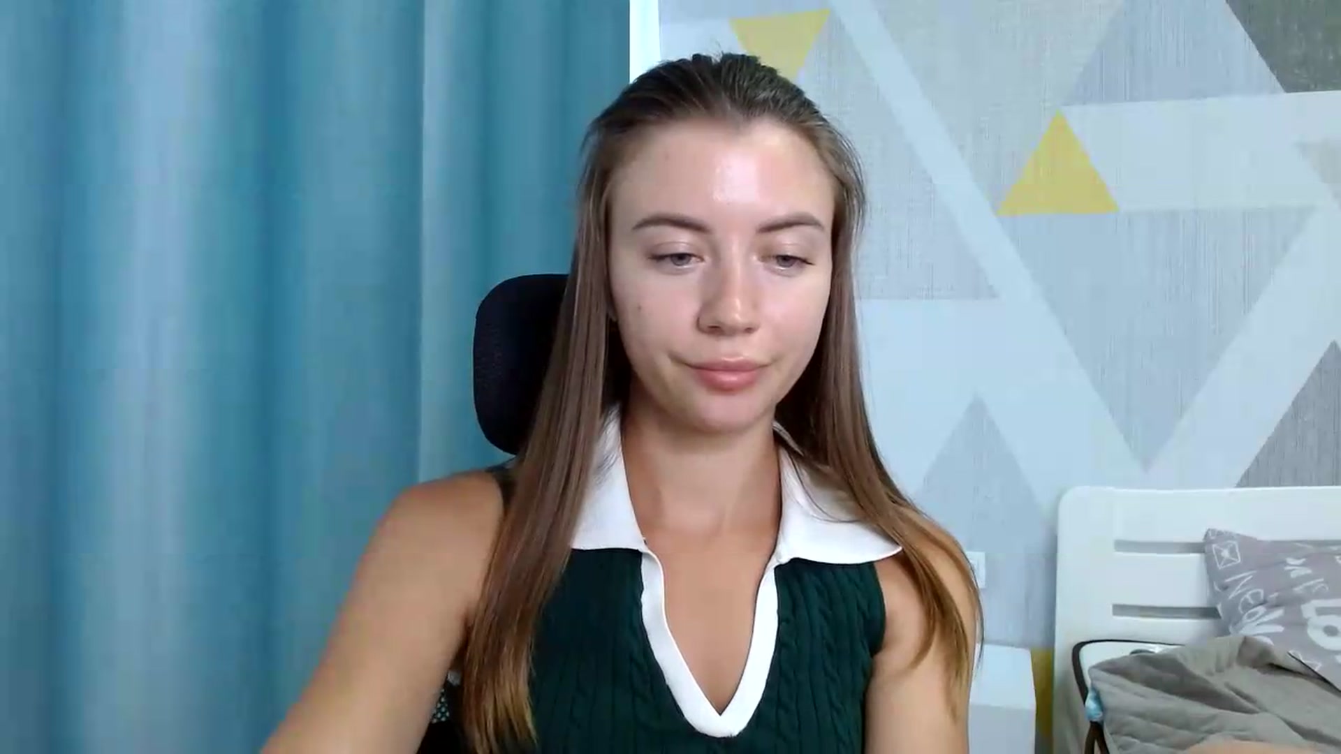 Gallery image thumbnail from Sulfate0's myfreecams stream on, 07/09/2026, 09:34 image 15 of 20