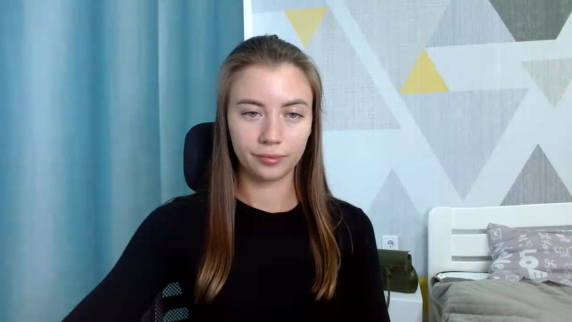 Gallery image thumbnail from Sulfate0's myfreecams stream on, 07/10/2026, 10:31 image 18 of 20