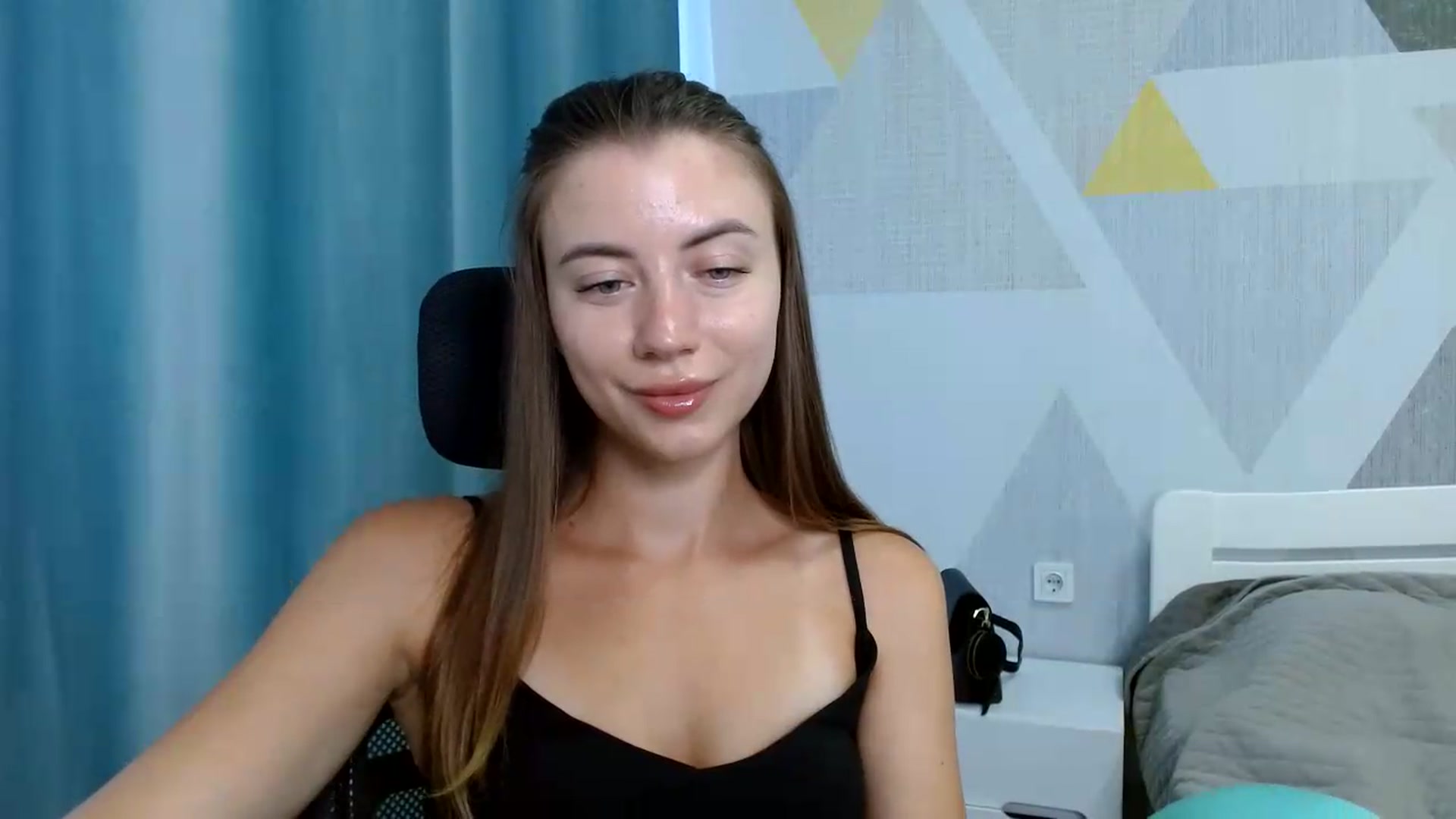 Gallery image thumbnail from Sulfate0's myfreecams stream on, 07/12/2026, 09:06 image 10 of 20
