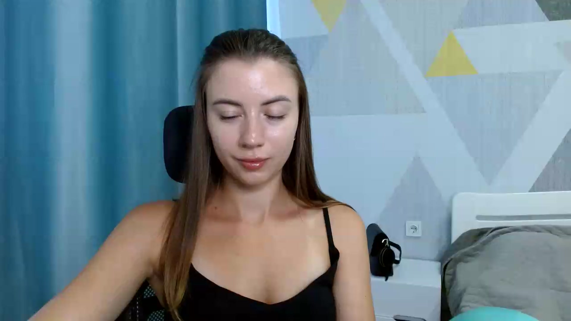 Gallery image thumbnail from Sulfate0's myfreecams stream on, 07/12/2026, 09:06 image 9 of 20