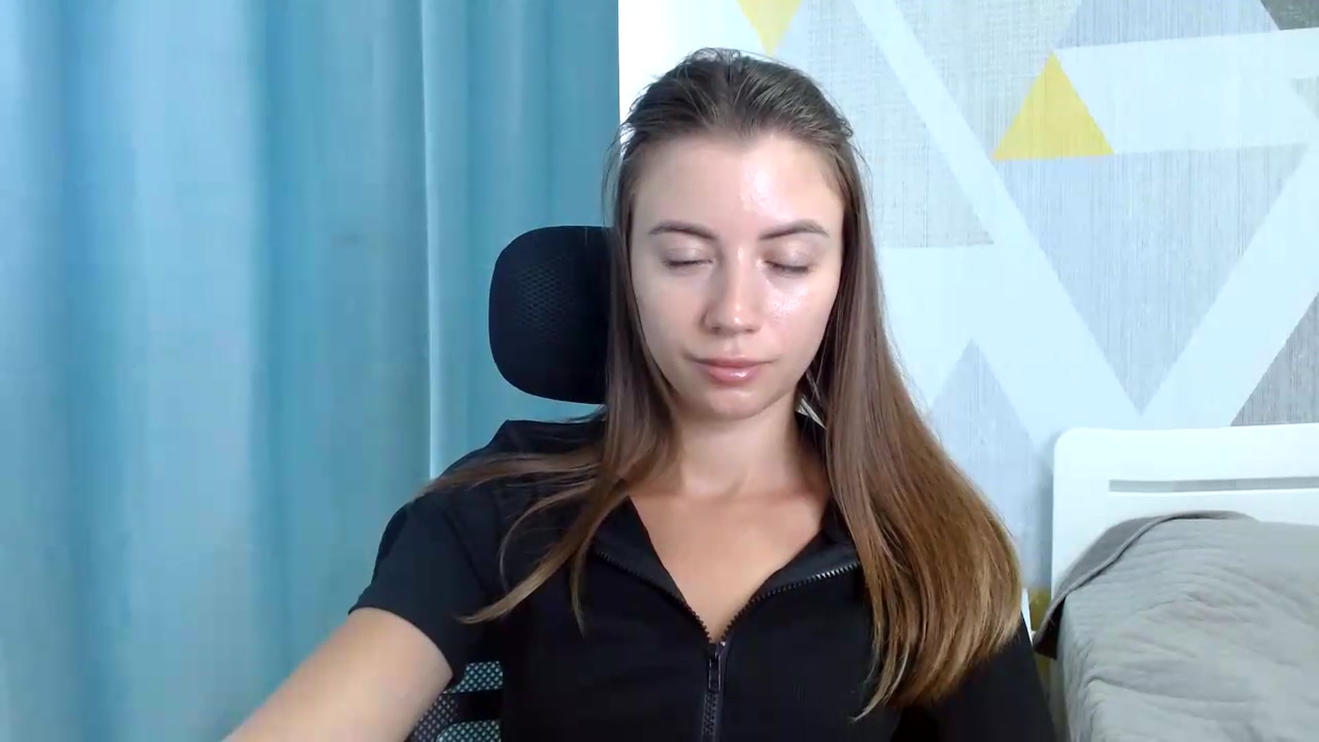 Gallery image thumbnail from Sulfate0's myfreecams stream on, 07/14/2026, 11:29 image 11 of 20