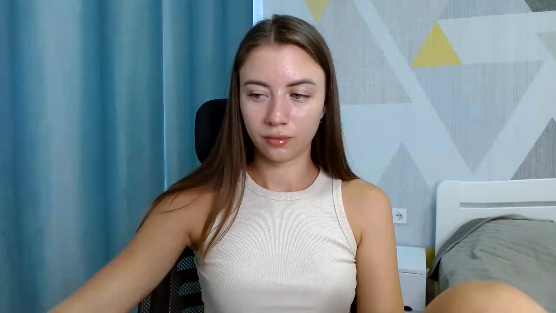 Gallery image thumbnail from Sulfate0's myfreecams stream on, 07/15/2026, 08:15 image 4 of 20