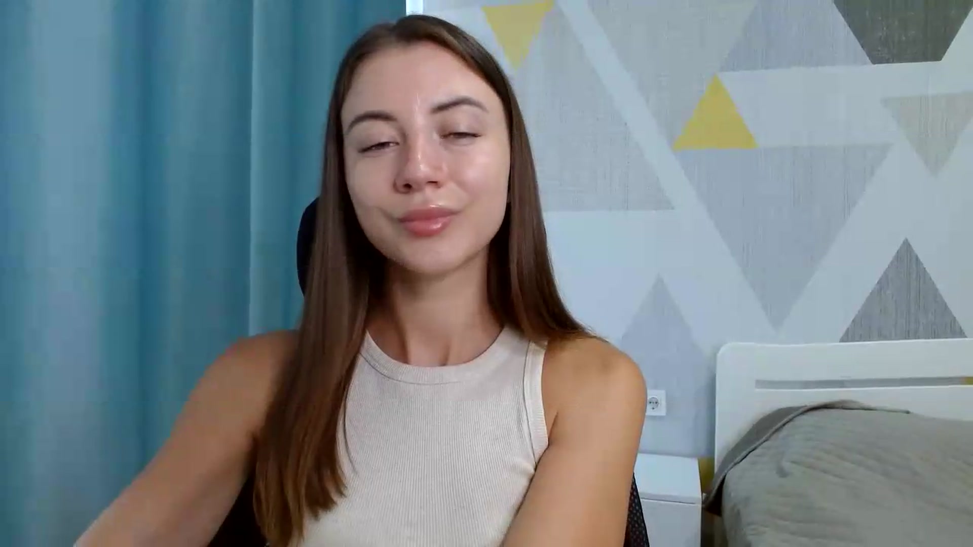 Gallery image thumbnail from Sulfate0's myfreecams stream on, 07/15/2026, 10:17 image 6 of 20
