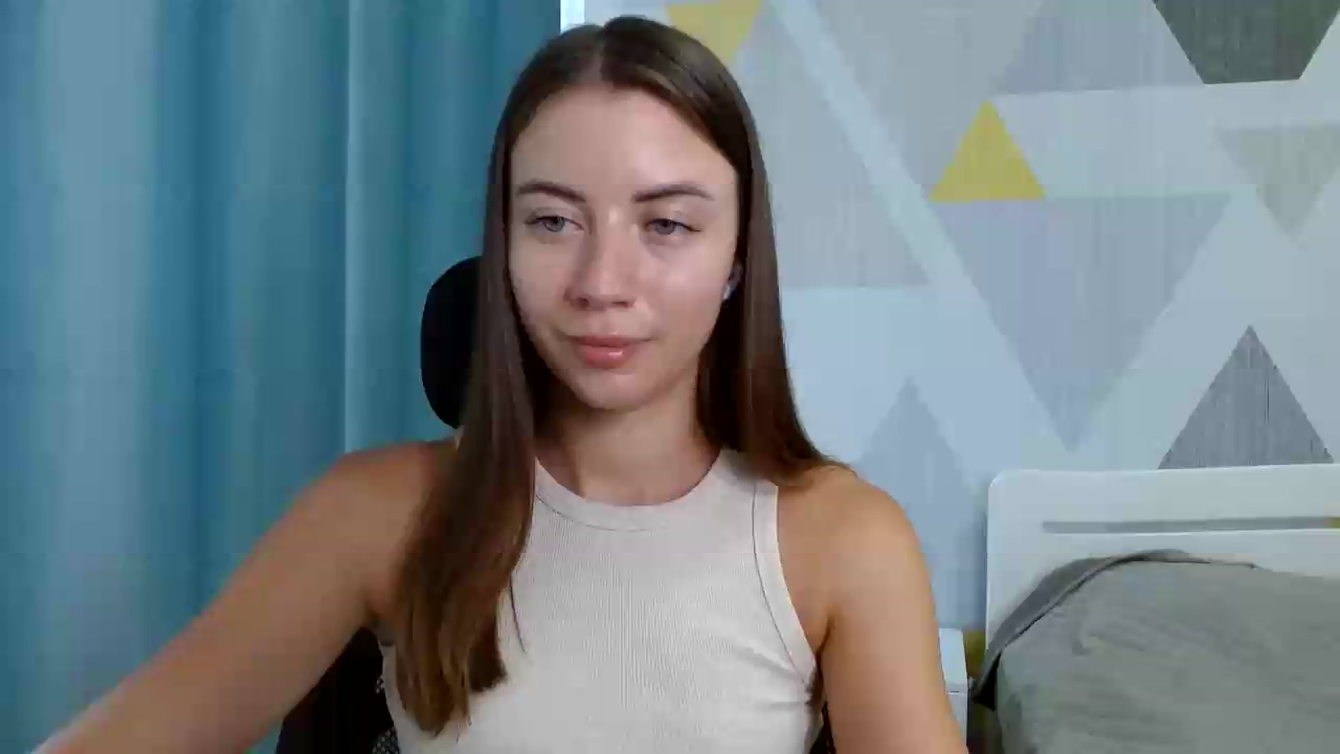 Gallery image thumbnail from Sulfate0's myfreecams stream on, 07/15/2026, 10:17 image 1 of 20