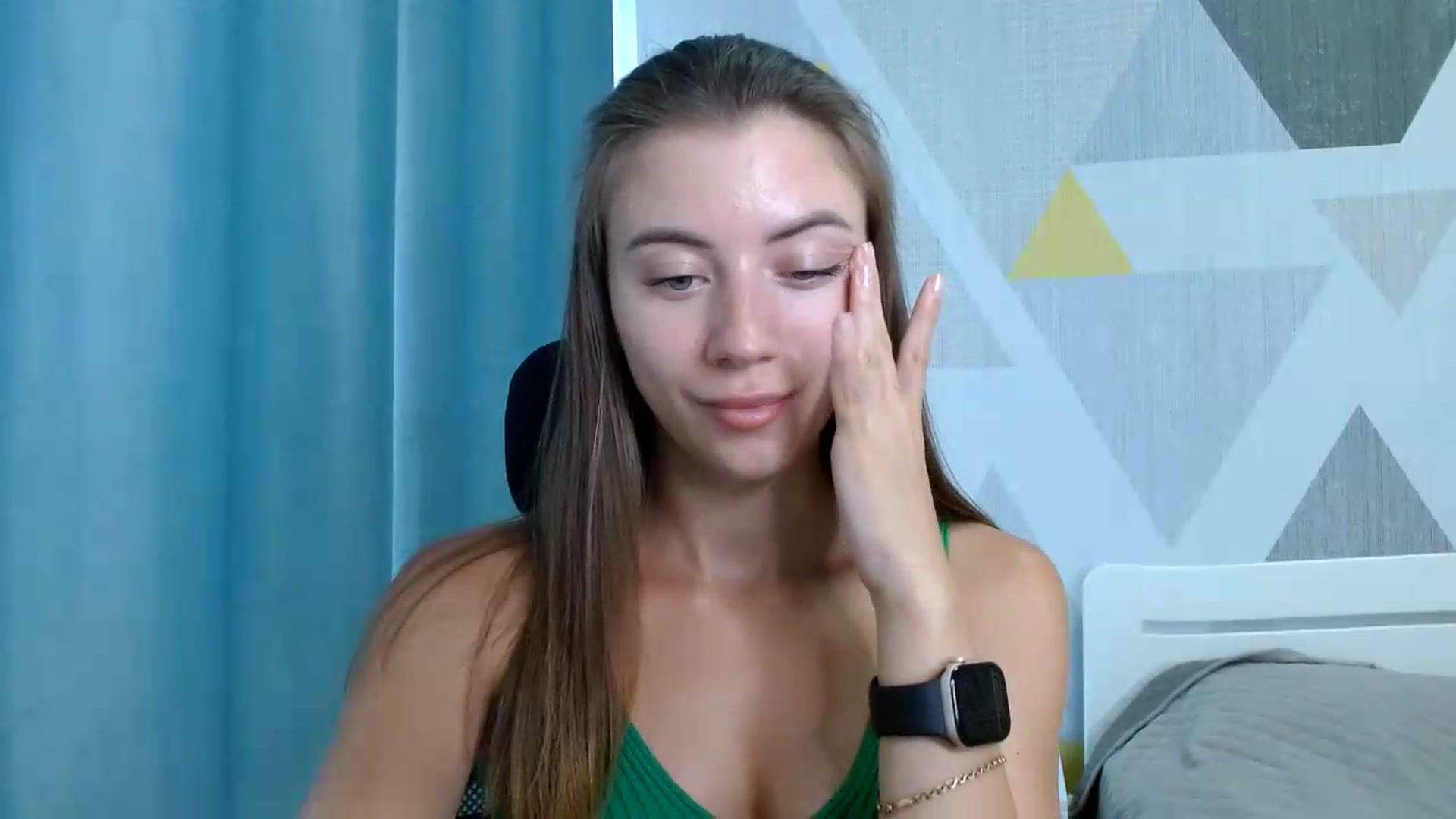 Gallery image thumbnail from Sulfate0's myfreecams stream on, 07/16/2026, 10:20 image 2 of 20