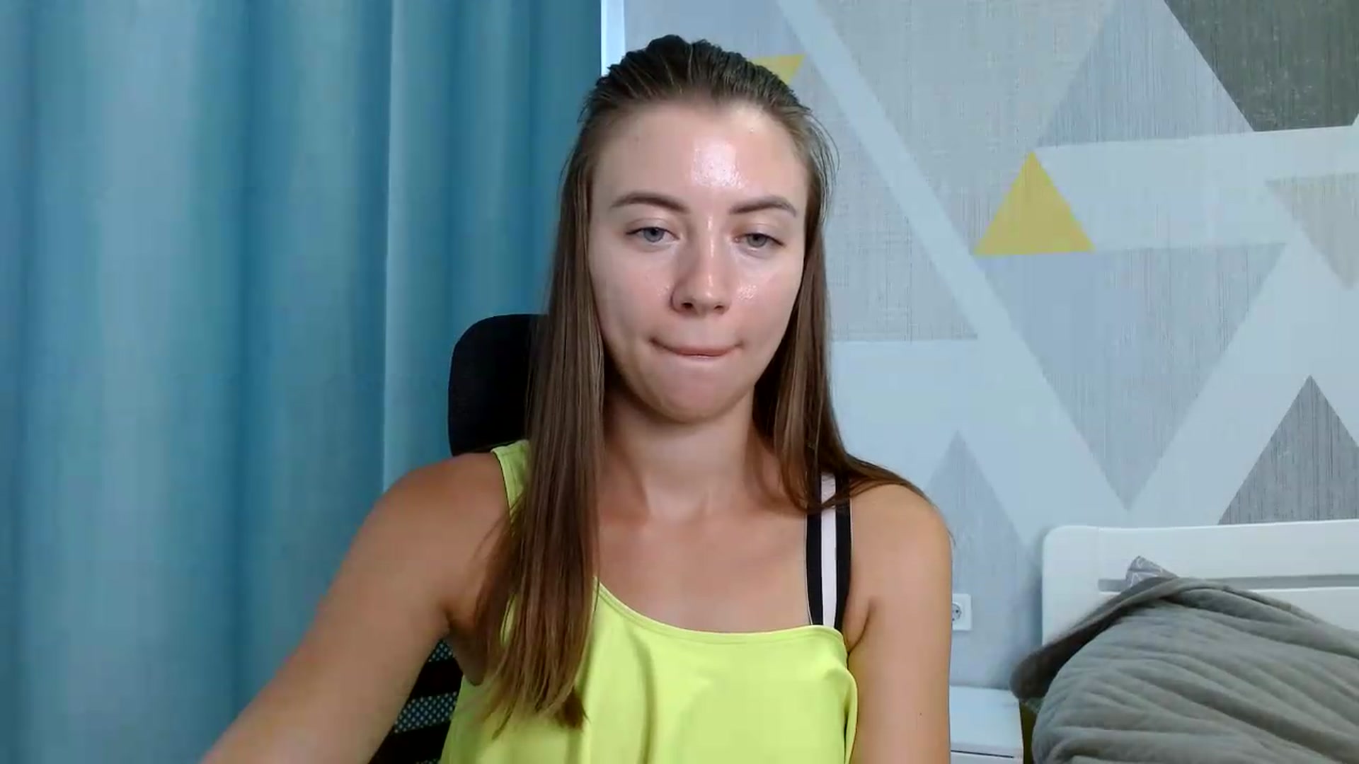 Gallery image thumbnail from Sulfate0's myfreecams stream on, 07/17/2026, 12:01 image 18 of 20