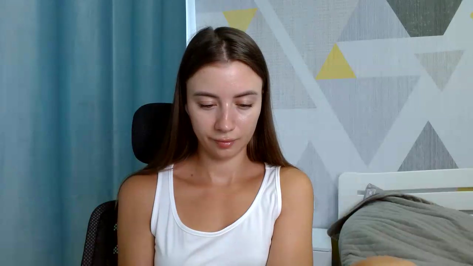 Gallery image thumbnail from Sulfate0's myfreecams stream on, 07/18/2026, 07:49 image 6 of 20