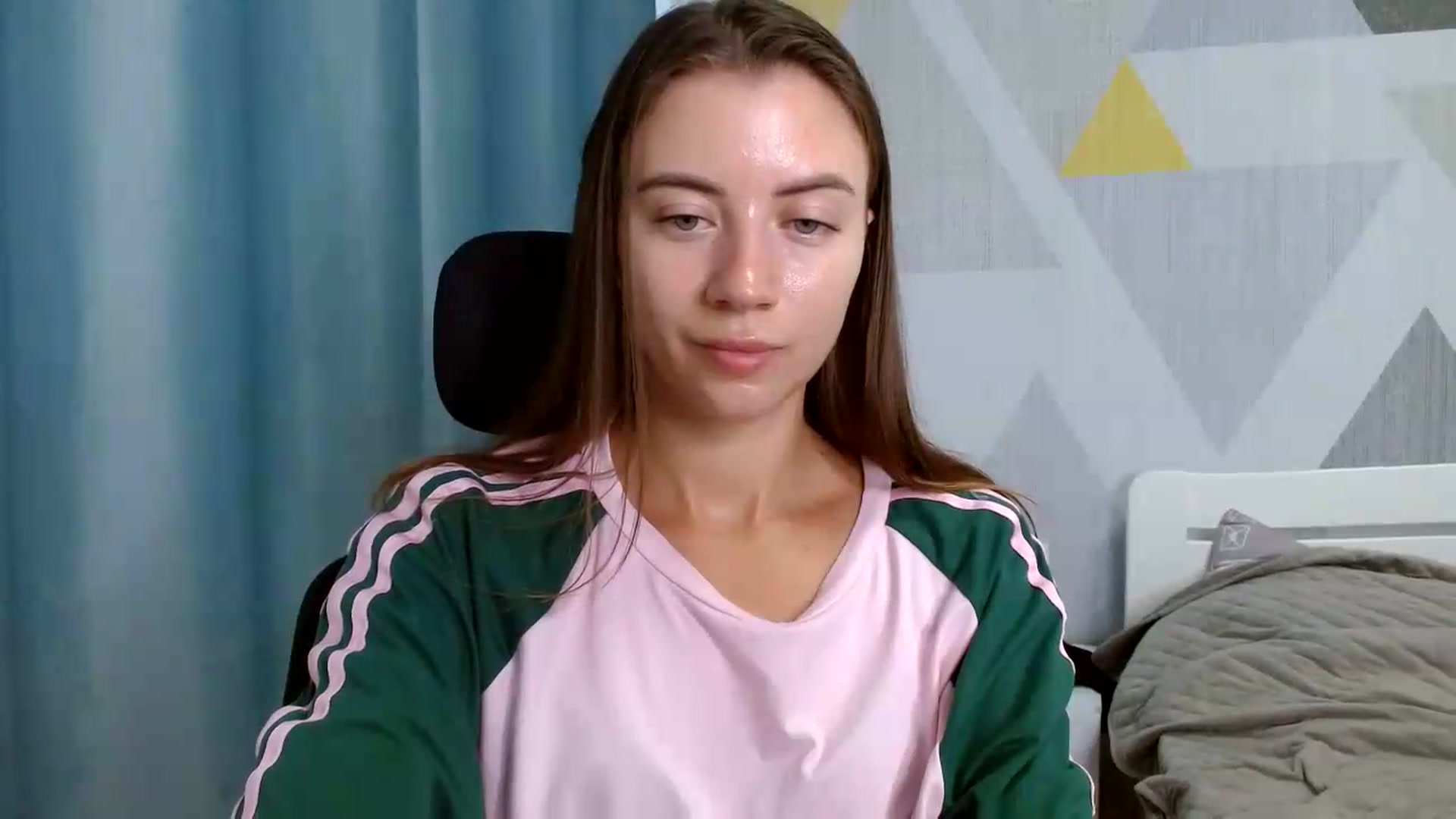 Gallery image thumbnail from Sulfate0's myfreecams stream on, 07/20/2026, 05:54 image 11 of 20