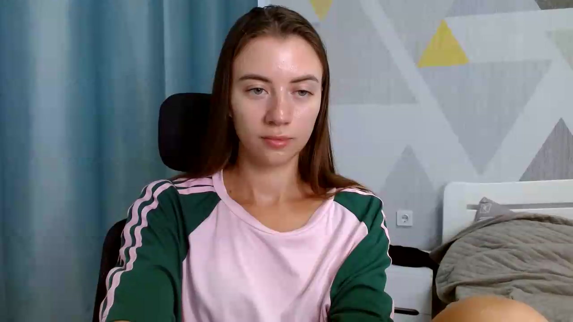 Gallery image thumbnail from Sulfate0's myfreecams stream on, 07/20/2026, 05:54 image 7 of 20