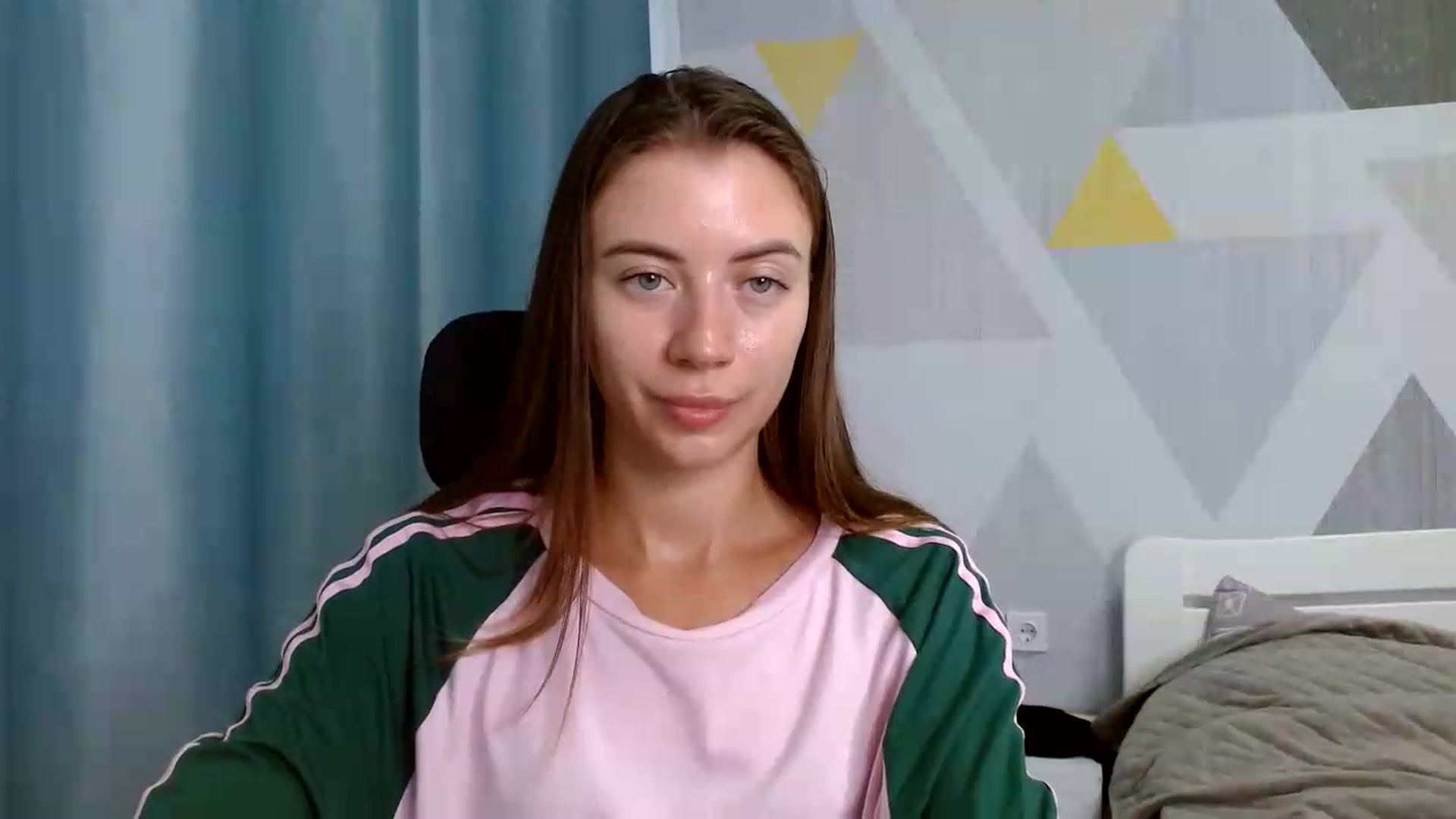 Gallery image thumbnail from Sulfate0's myfreecams stream on, 07/20/2026, 05:54 image 2 of 20