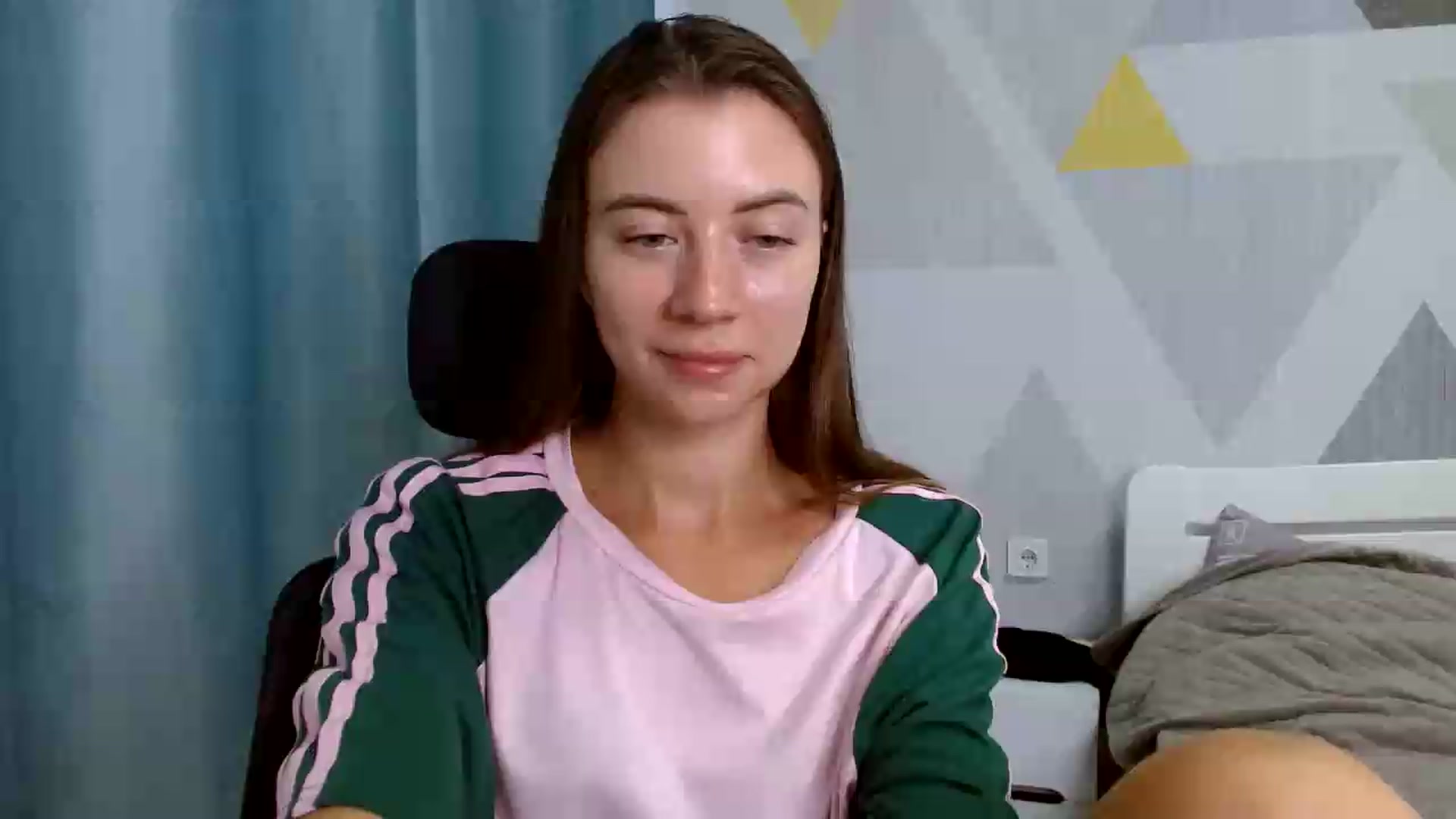 Gallery image thumbnail from Sulfate0's myfreecams stream on, 07/20/2026, 05:54 image 6 of 20