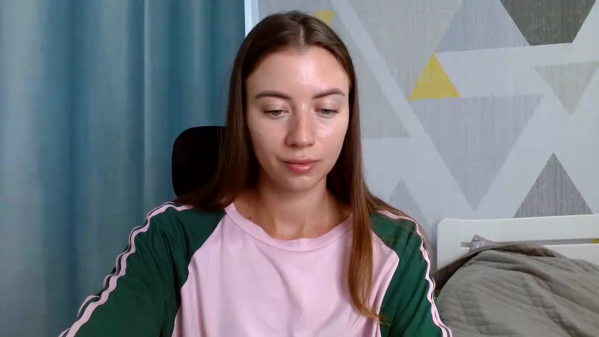 Gallery image thumbnail from Sulfate0's myfreecams stream on, 07/20/2026, 08:09 image 2 of 20