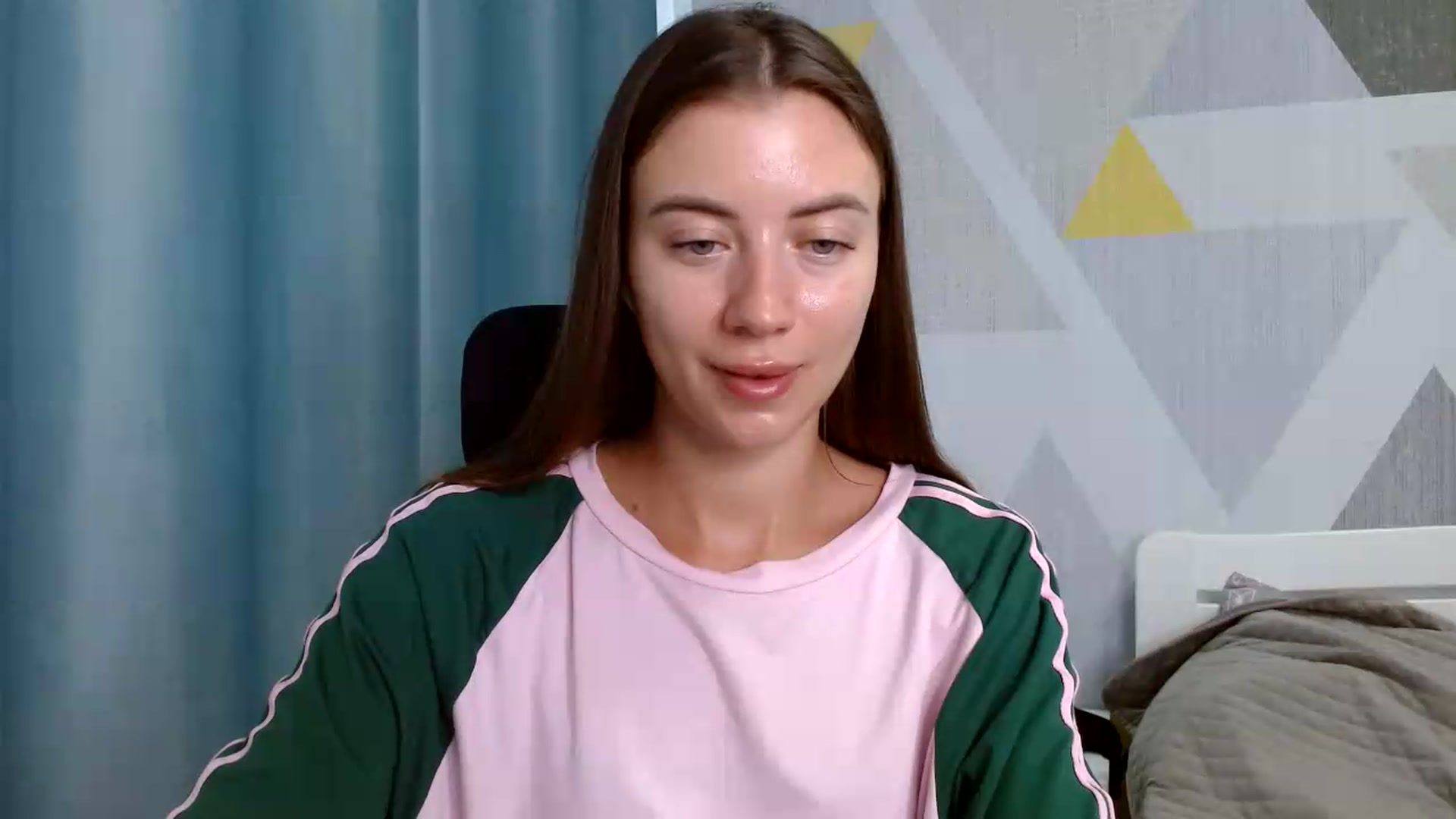 Gallery image thumbnail from Sulfate0's myfreecams stream on, 07/20/2026, 08:09 image 11 of 20