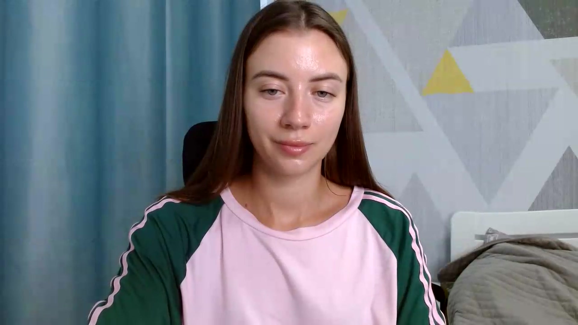Gallery image thumbnail from Sulfate0's myfreecams stream on, 07/20/2026, 08:09 image 12 of 20