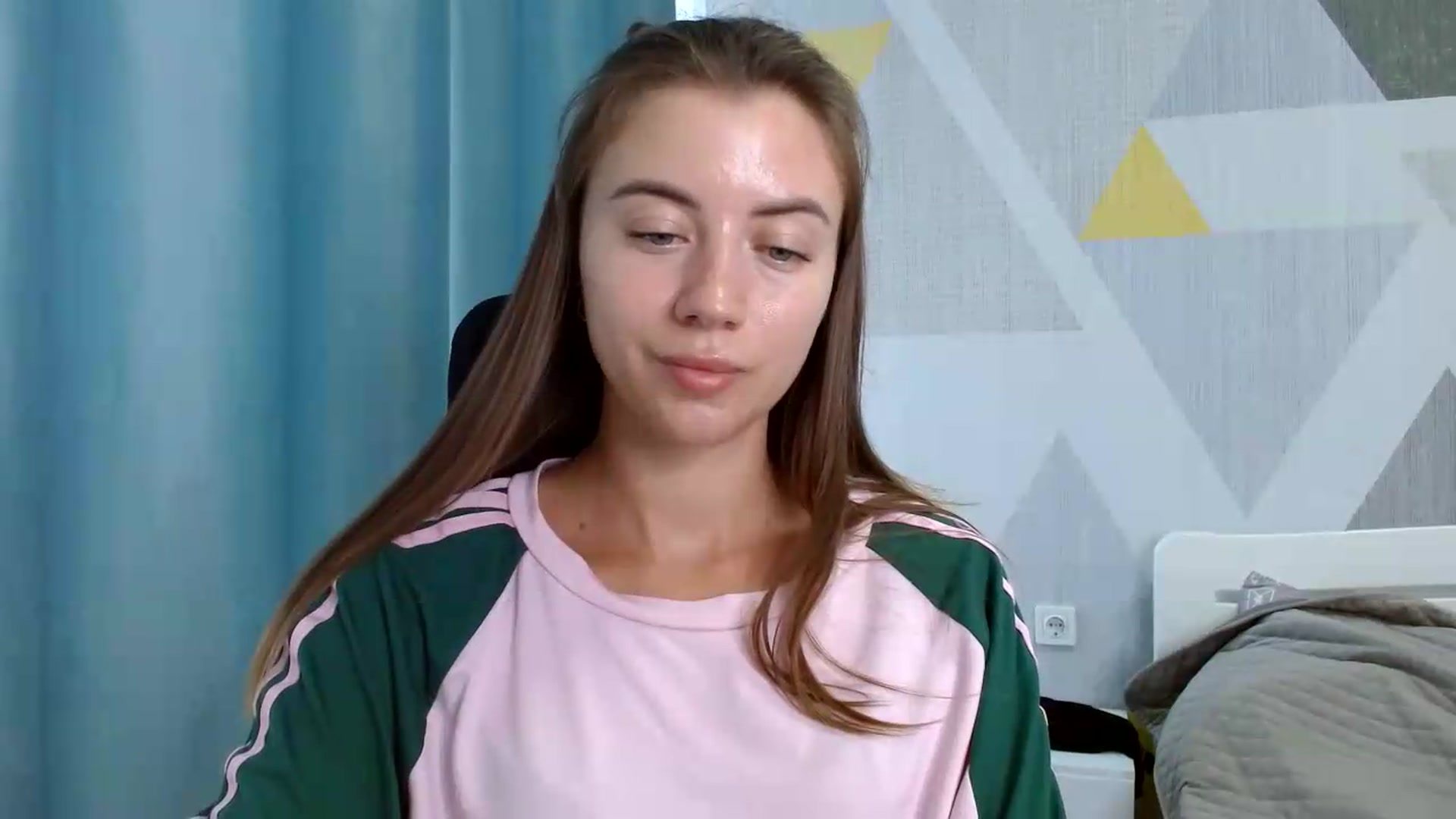 Gallery image thumbnail from Sulfate0's myfreecams stream on, 07/20/2026, 10:40 image 5 of 20