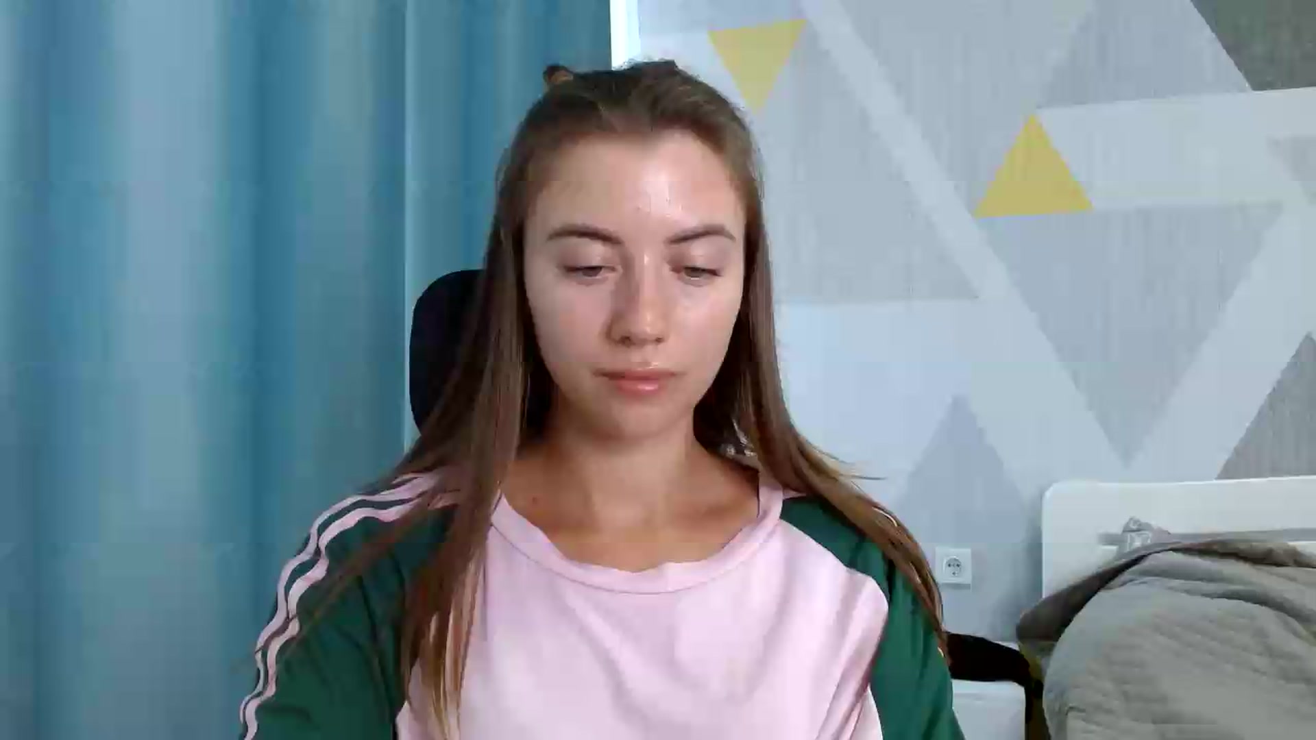 Gallery image thumbnail from Sulfate0's myfreecams stream on, 07/20/2026, 10:40 image 7 of 20