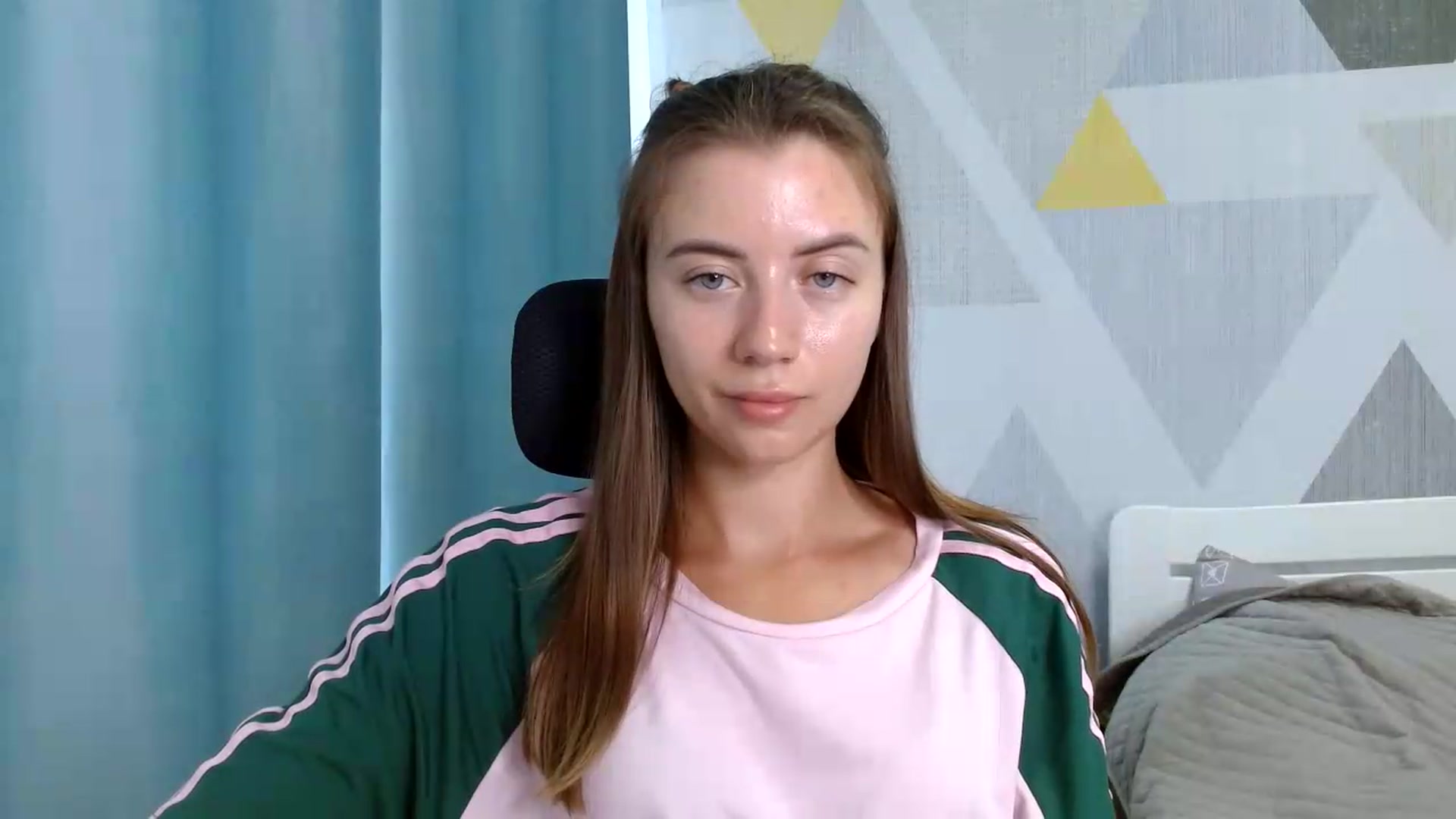 Gallery image thumbnail from Sulfate0's myfreecams stream on, 07/20/2026, 13:07 image 7 of 20
