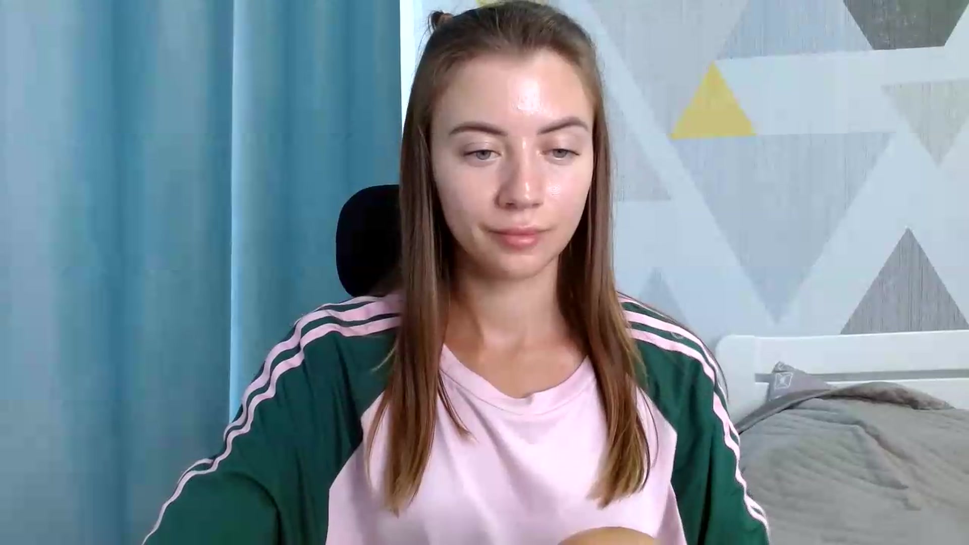 Gallery image thumbnail from Sulfate0's myfreecams stream on, 07/20/2026, 13:07 image 19 of 20
