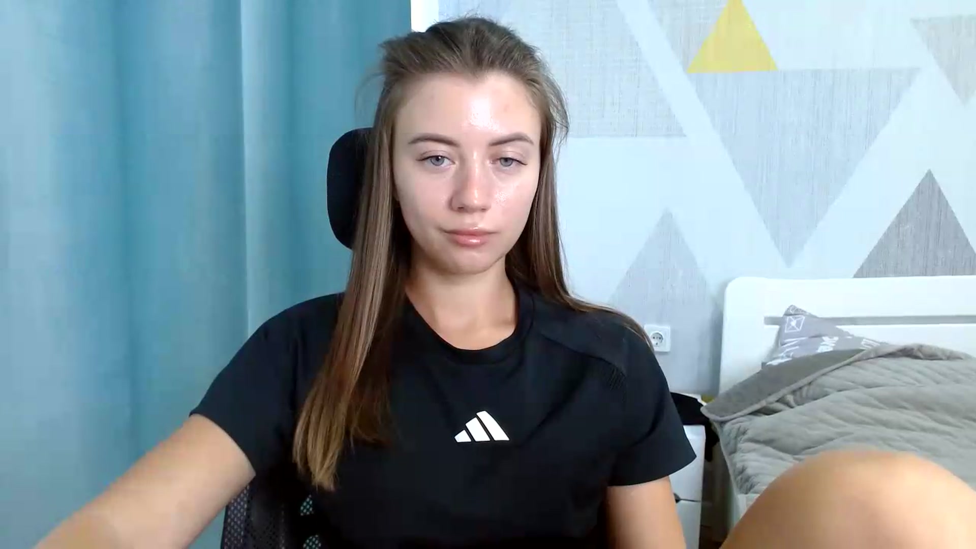 Gallery image thumbnail from Sulfate0's myfreecams stream on, 07/21/2026, 09:38 image 20 of 20