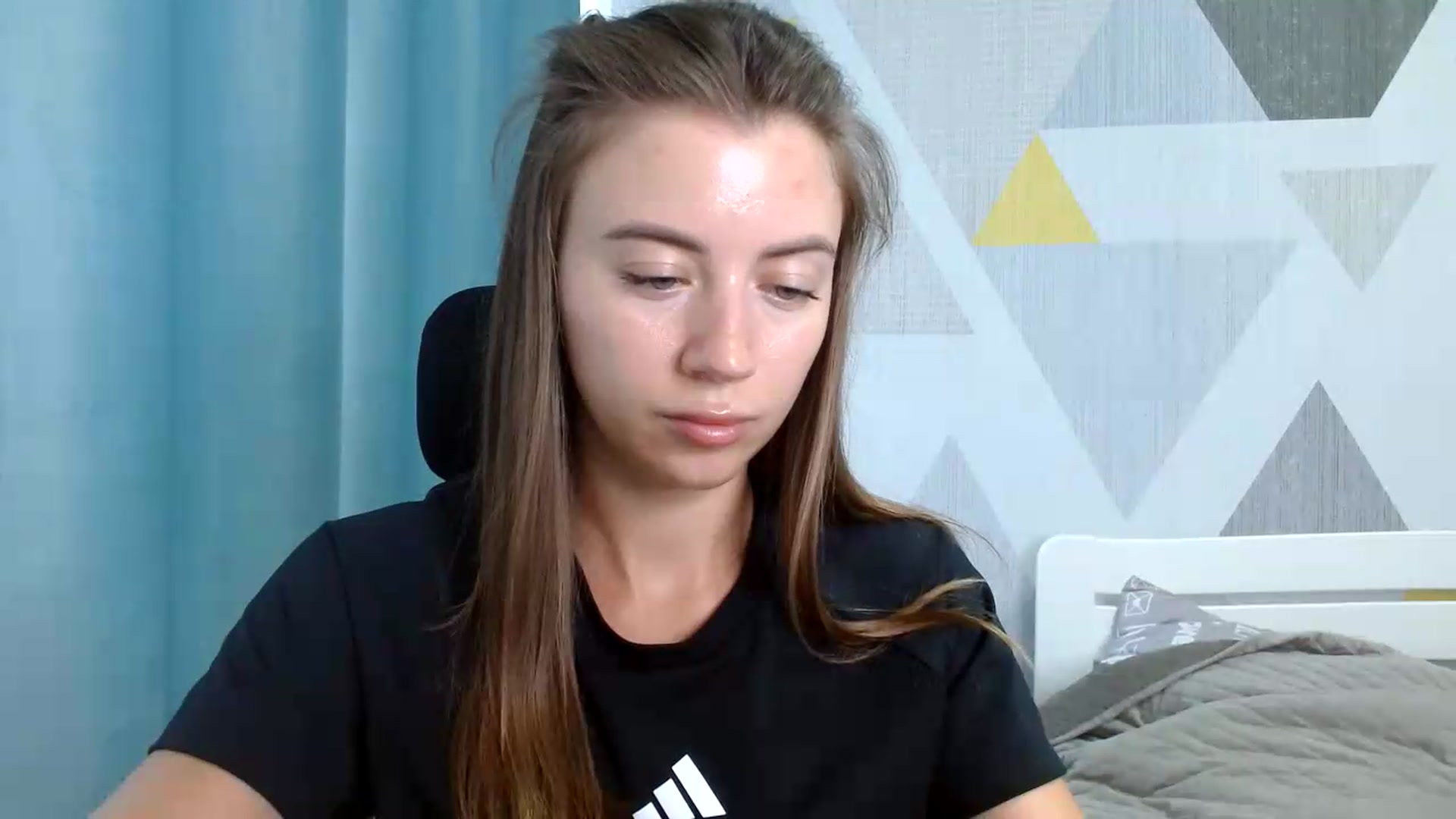Gallery image thumbnail from Sulfate0's myfreecams stream on, 07/21/2026, 10:00 image 19 of 20