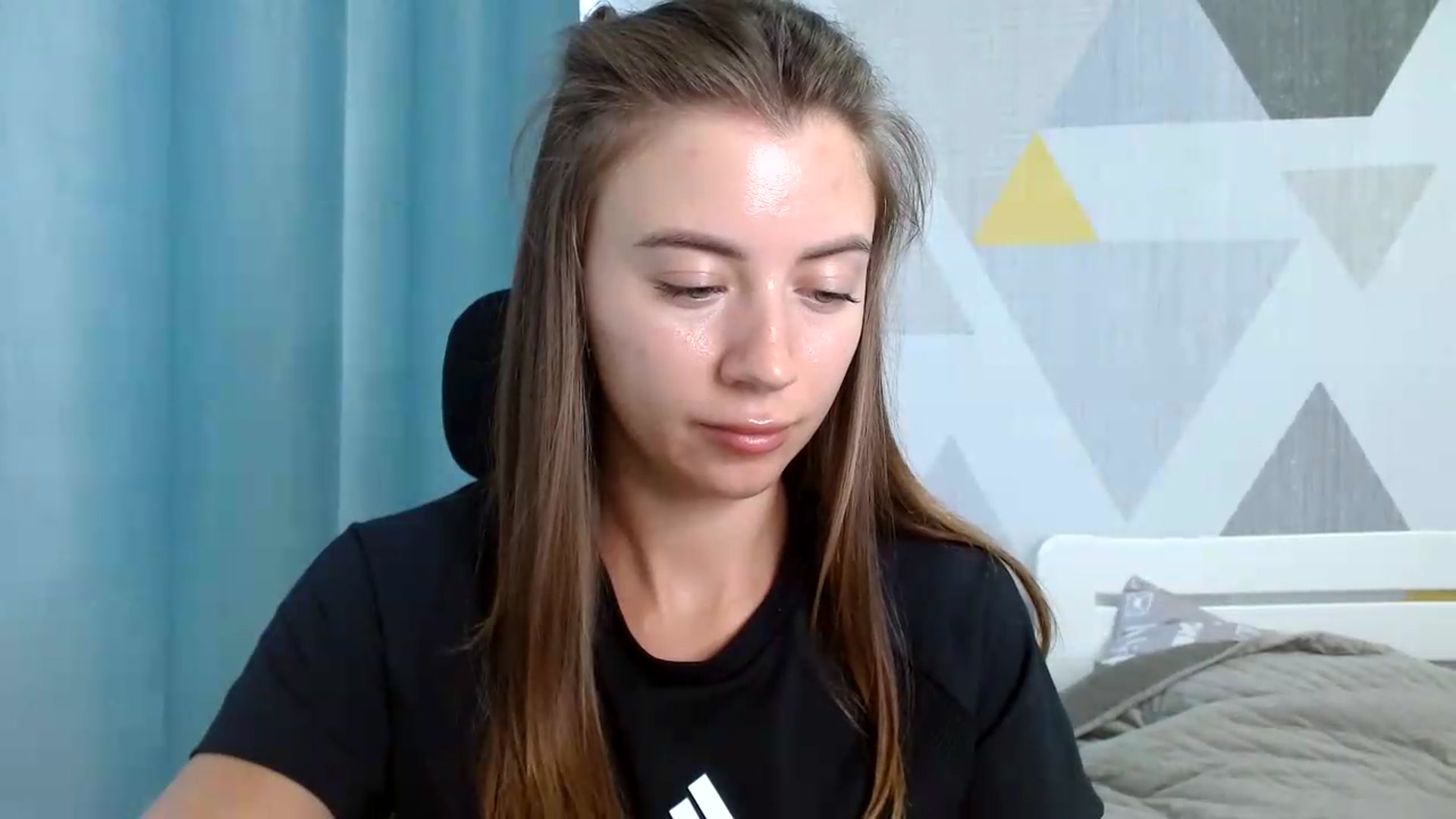 Gallery image thumbnail from Sulfate0's myfreecams stream on, 07/21/2026, 10:00 image 20 of 20