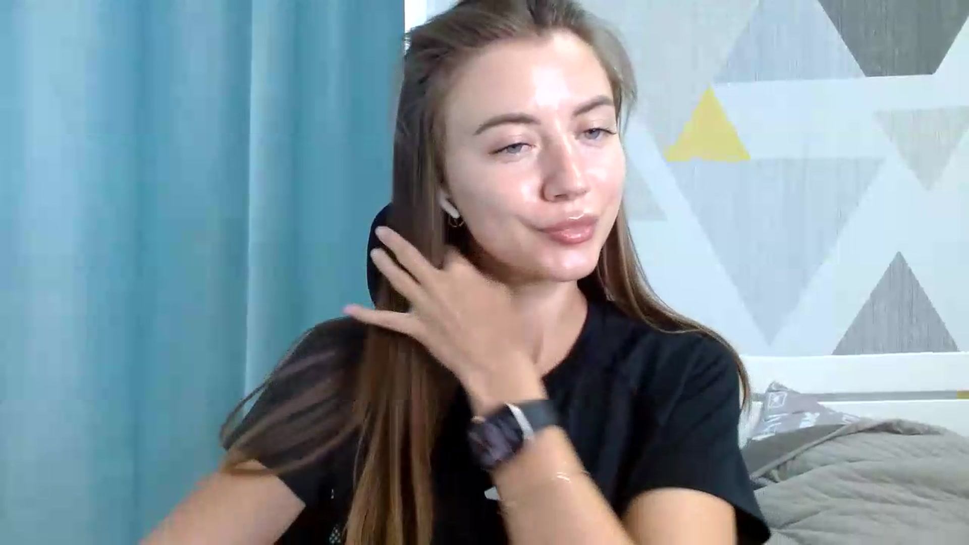 Gallery image thumbnail from Sulfate0's myfreecams stream on, 07/21/2026, 10:33 image 18 of 20