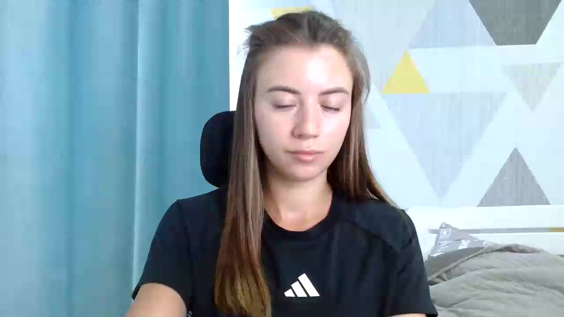 Gallery image thumbnail from Sulfate0's myfreecams stream on, 07/21/2026, 10:33 image 1 of 20