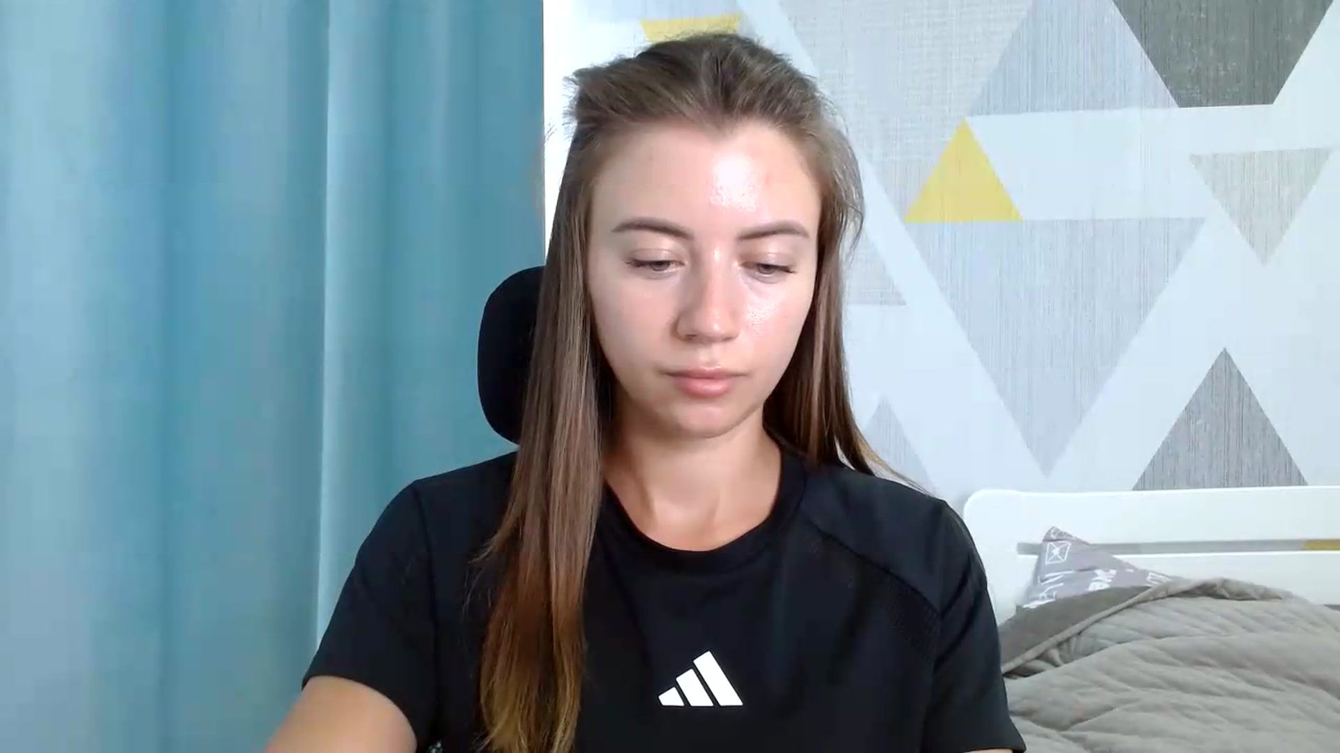 Gallery image thumbnail from Sulfate0's myfreecams stream on, 07/21/2026, 10:33 image 4 of 20