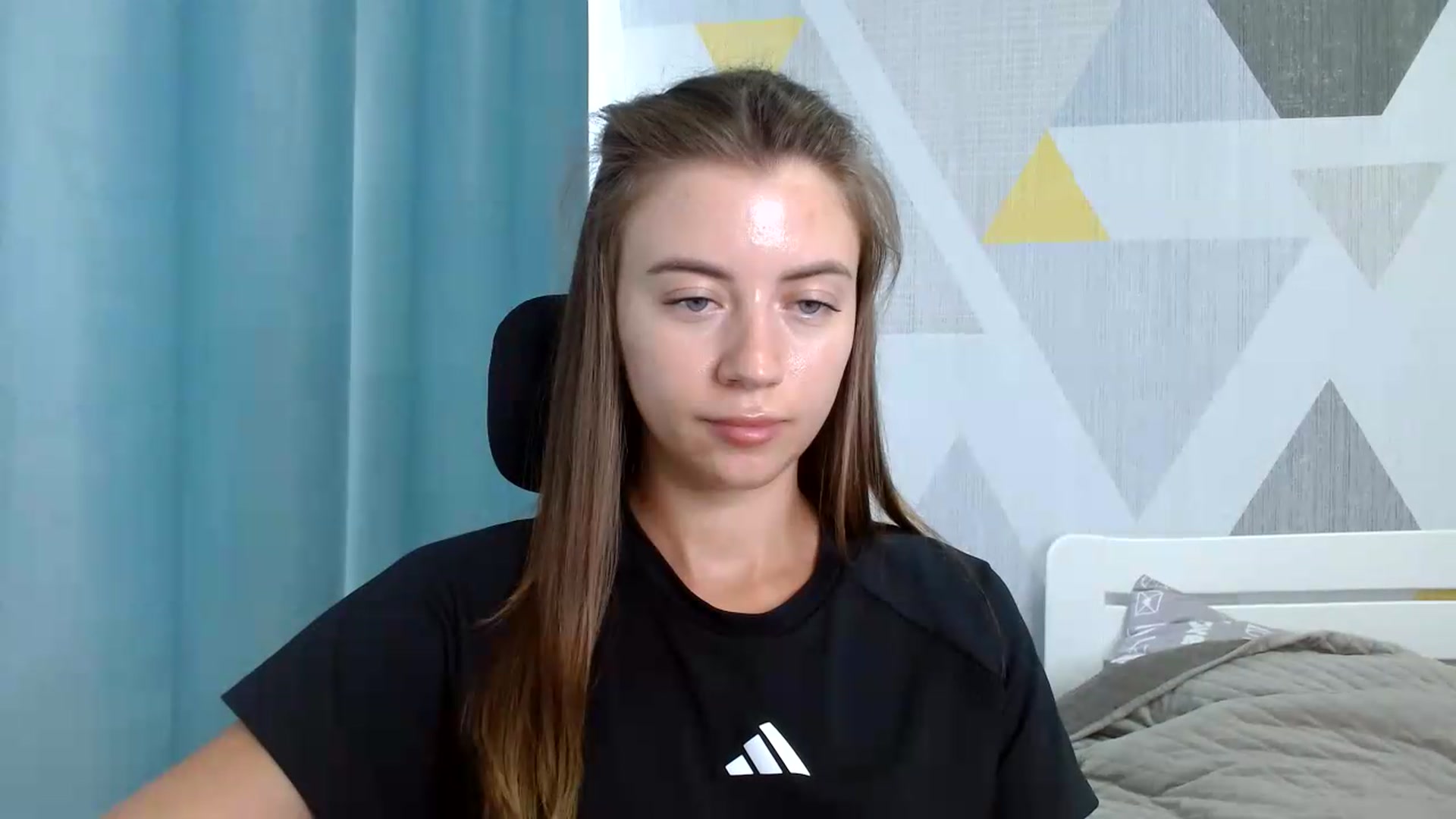 Gallery image thumbnail from Sulfate0's myfreecams stream on, 07/21/2026, 10:33 image 11 of 20