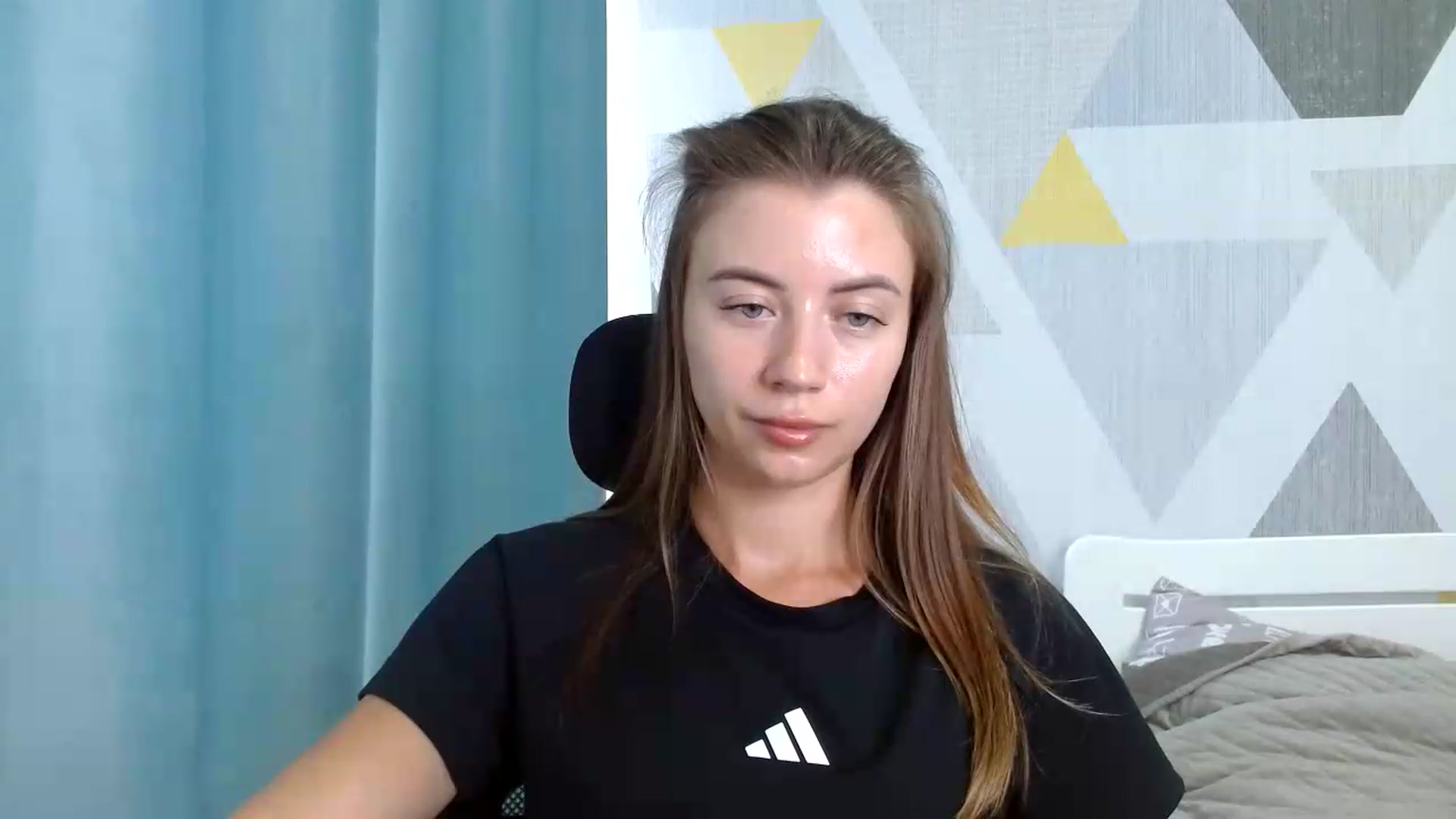 Gallery image thumbnail from Sulfate0's myfreecams stream on, 07/21/2026, 11:03 image 15 of 20