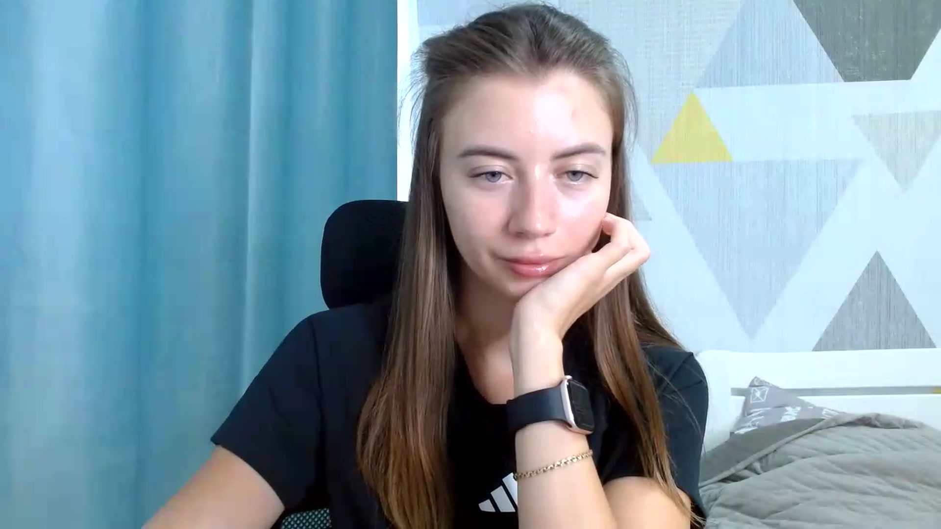 Gallery image thumbnail from Sulfate0's myfreecams stream on, 07/21/2026, 12:32 image 17 of 20