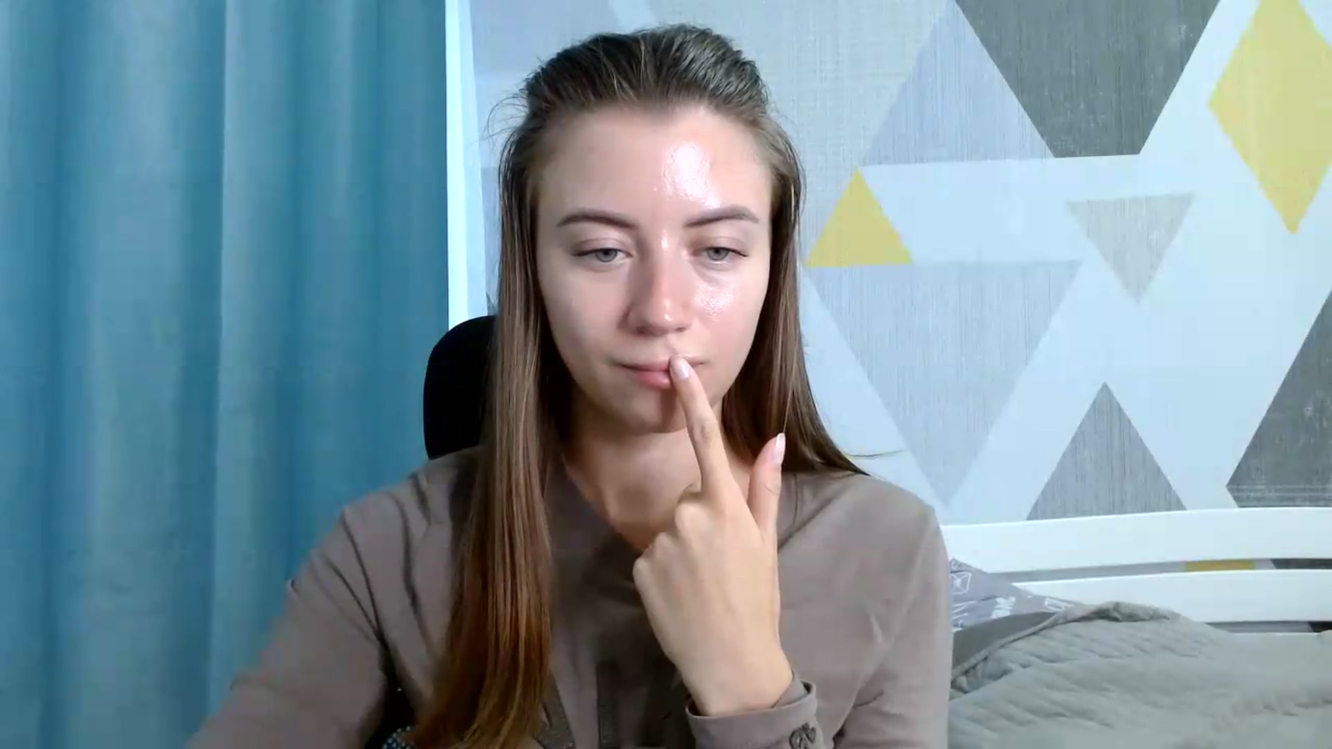 Gallery image thumbnail from Sulfate0's myfreecams stream on, 07/22/2026, 05:56 image 17 of 20