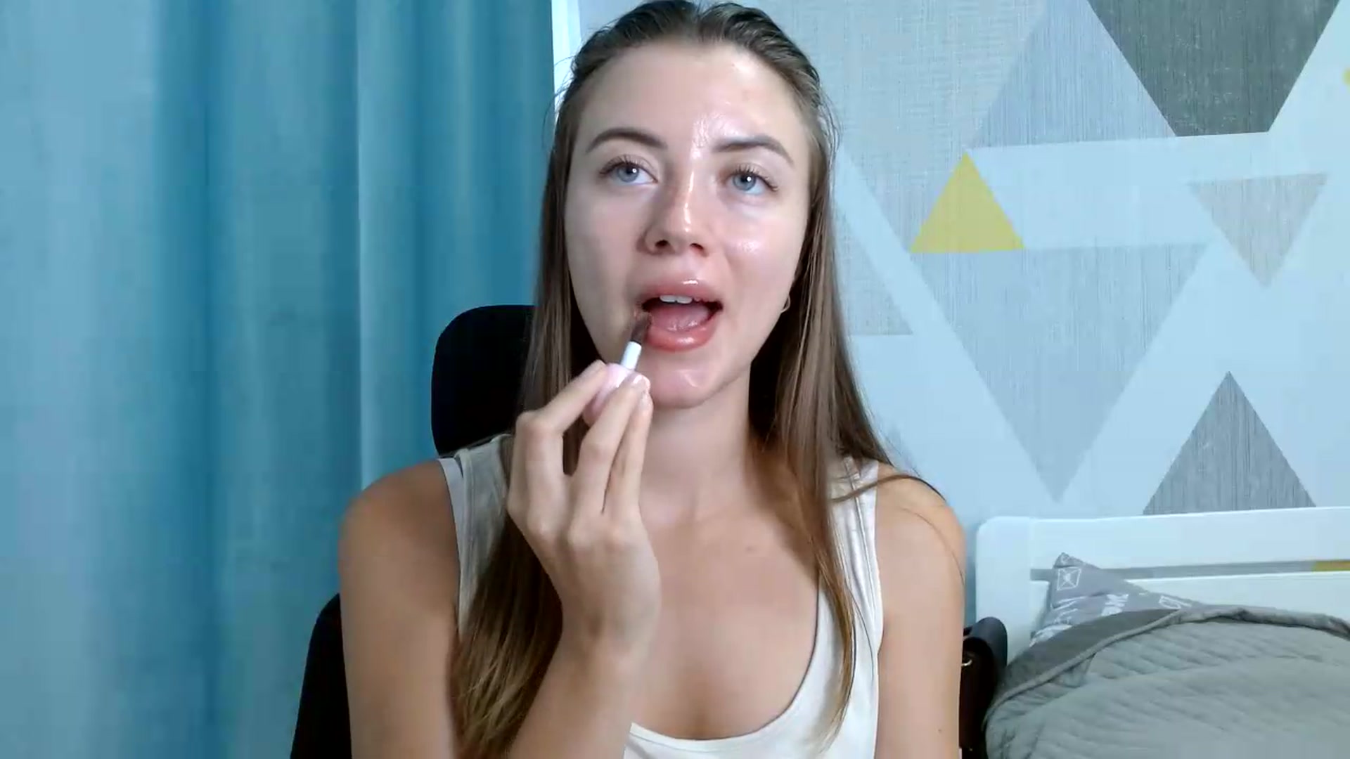 Gallery image thumbnail from Sulfate0's myfreecams stream on, 07/22/2026, 11:10 image 16 of 20