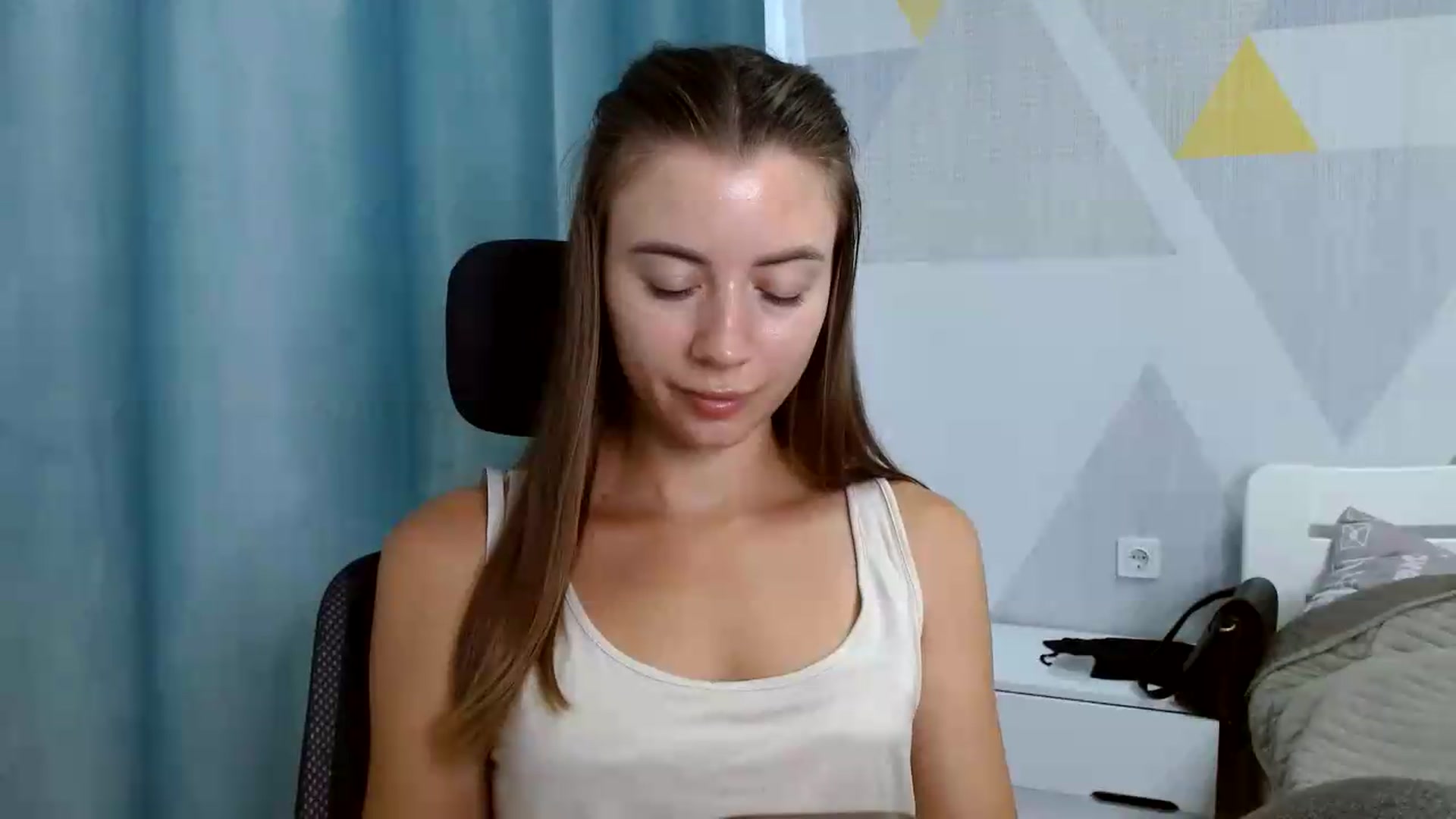 Gallery image thumbnail from Sulfate0's myfreecams stream on, 07/22/2026, 12:22 image 12 of 20
