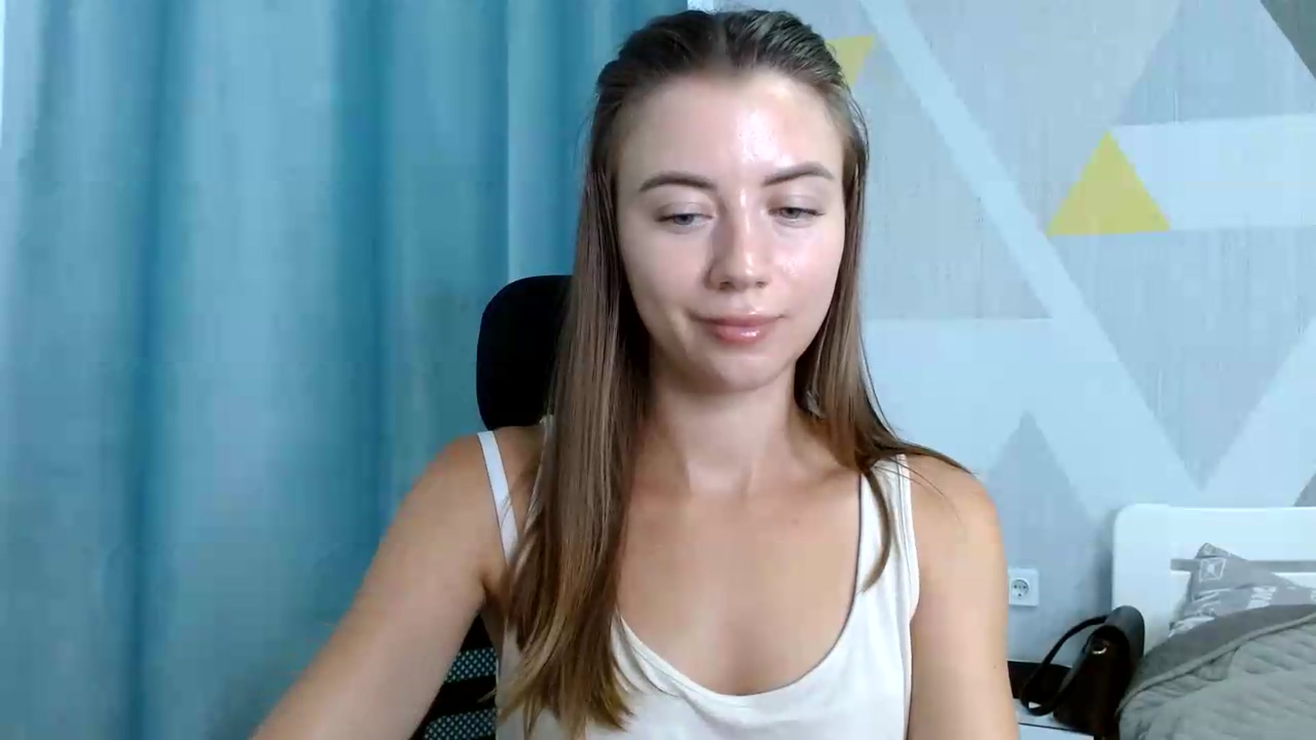 Gallery image thumbnail from Sulfate0's myfreecams stream on, 07/22/2026, 12:22 image 17 of 20