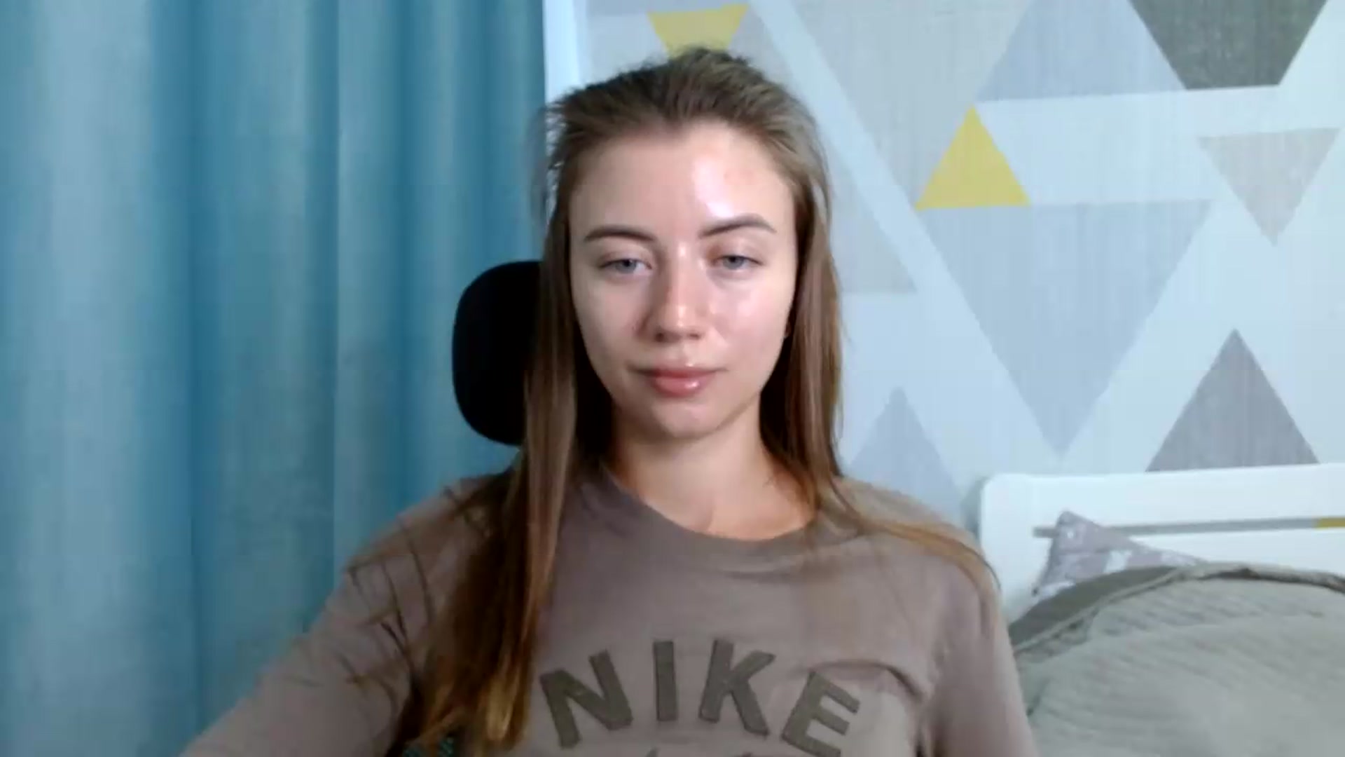 Gallery image thumbnail from Sulfate0's myfreecams stream on, 07/23/2026, 08:53 image 11 of 20