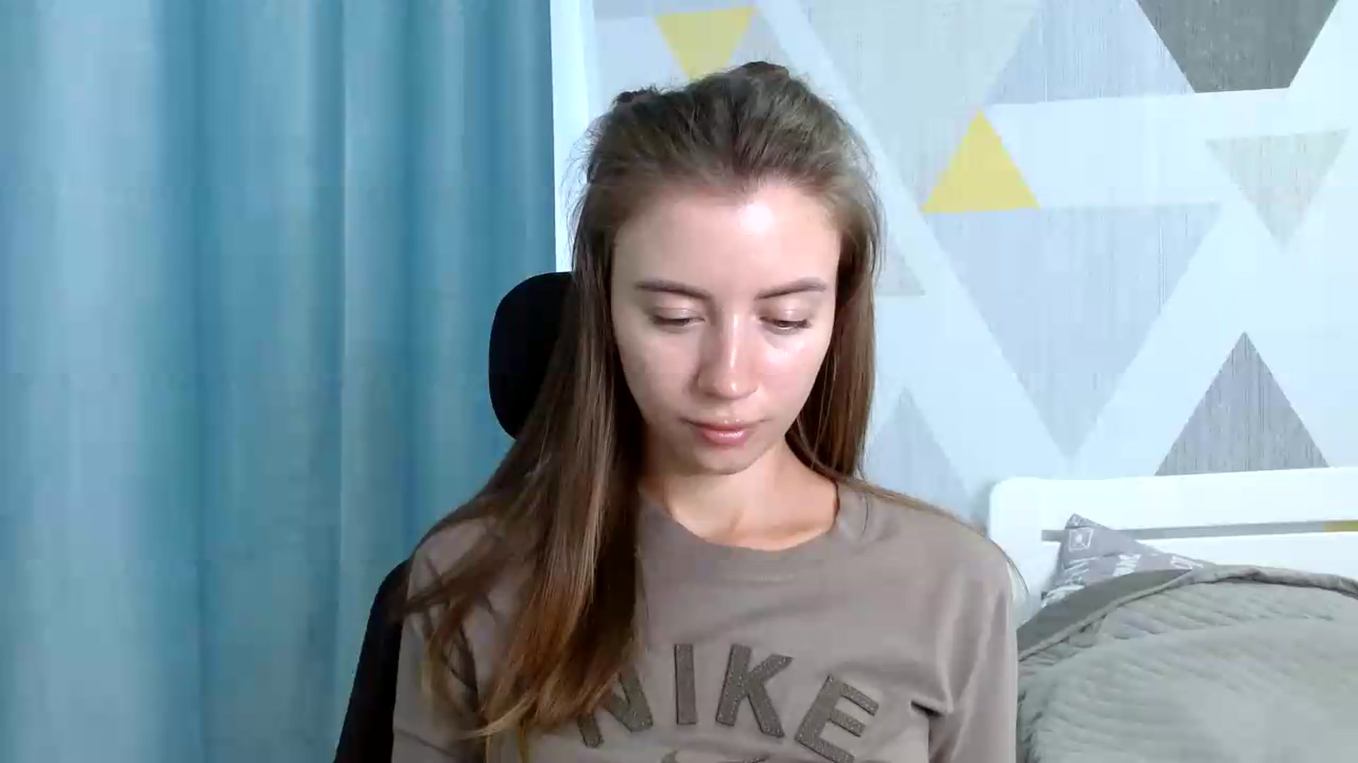 Gallery image thumbnail from Sulfate0's myfreecams stream on, 07/23/2026, 08:53 image 18 of 20