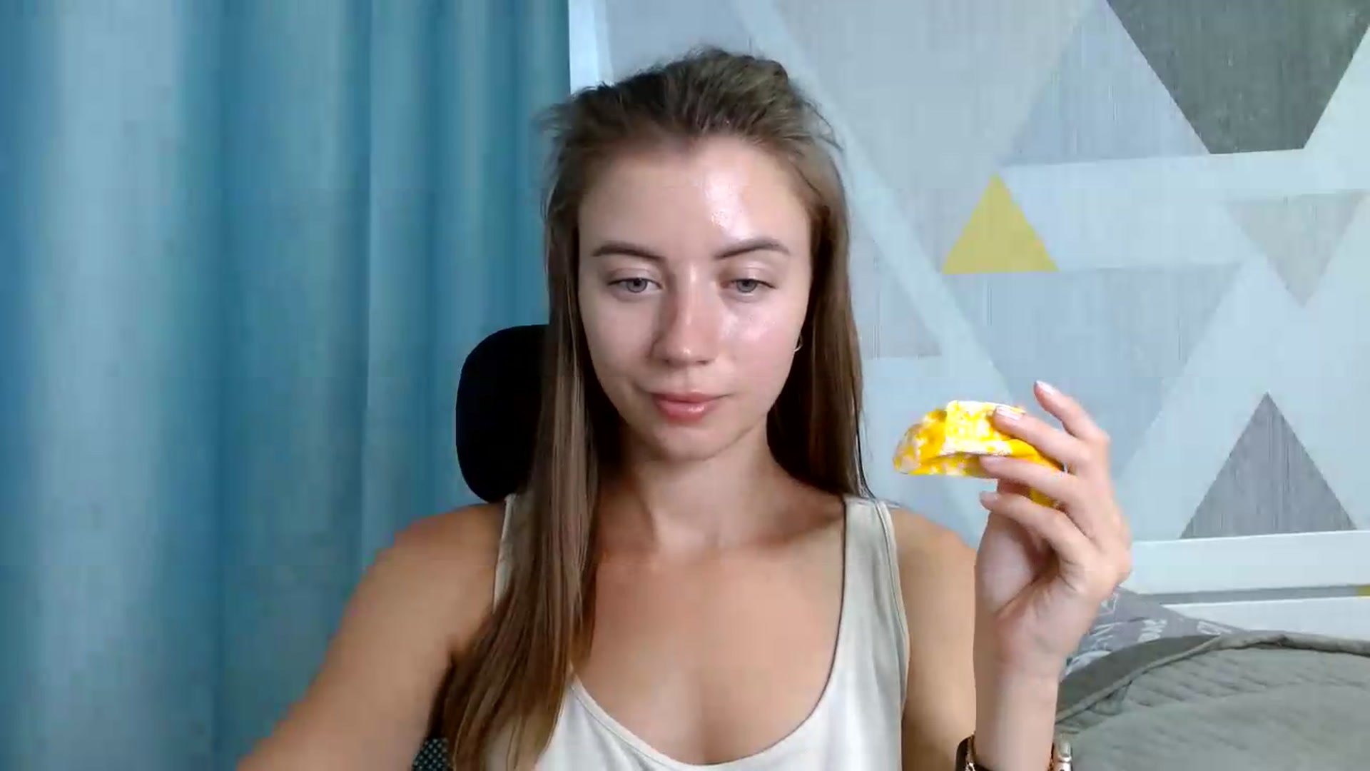 Gallery image thumbnail from Sulfate0's myfreecams stream on, 07/23/2026, 10:40 image 19 of 20