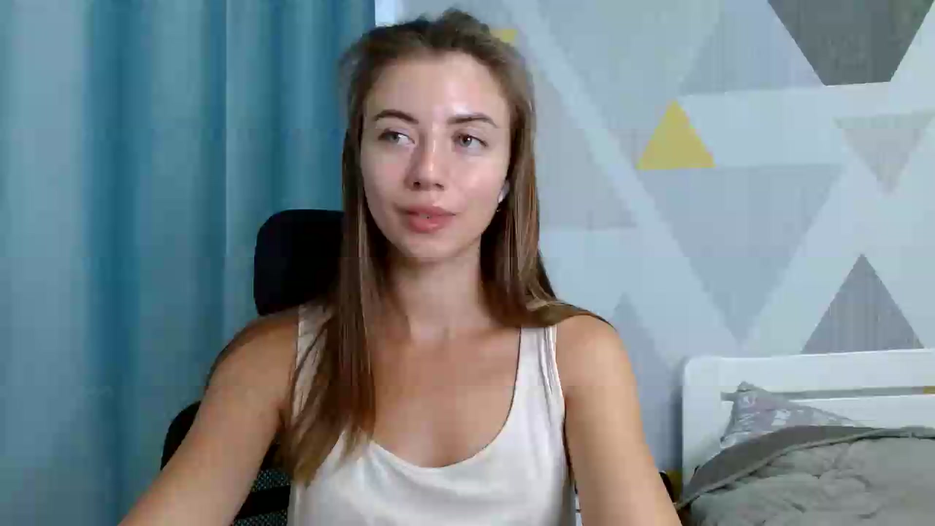 Gallery image thumbnail from Sulfate0's myfreecams stream on, 07/23/2026, 12:47 image 18 of 20