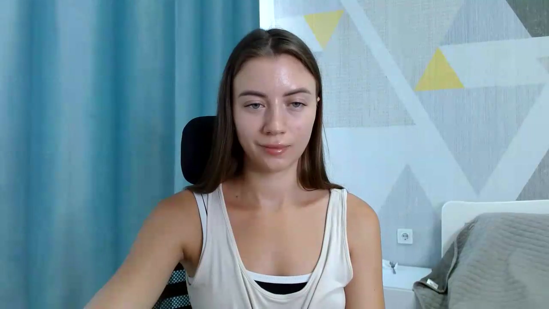 Gallery image thumbnail from Sulfate0's myfreecams stream on, 07/26/2026, 10:03 image 16 of 20