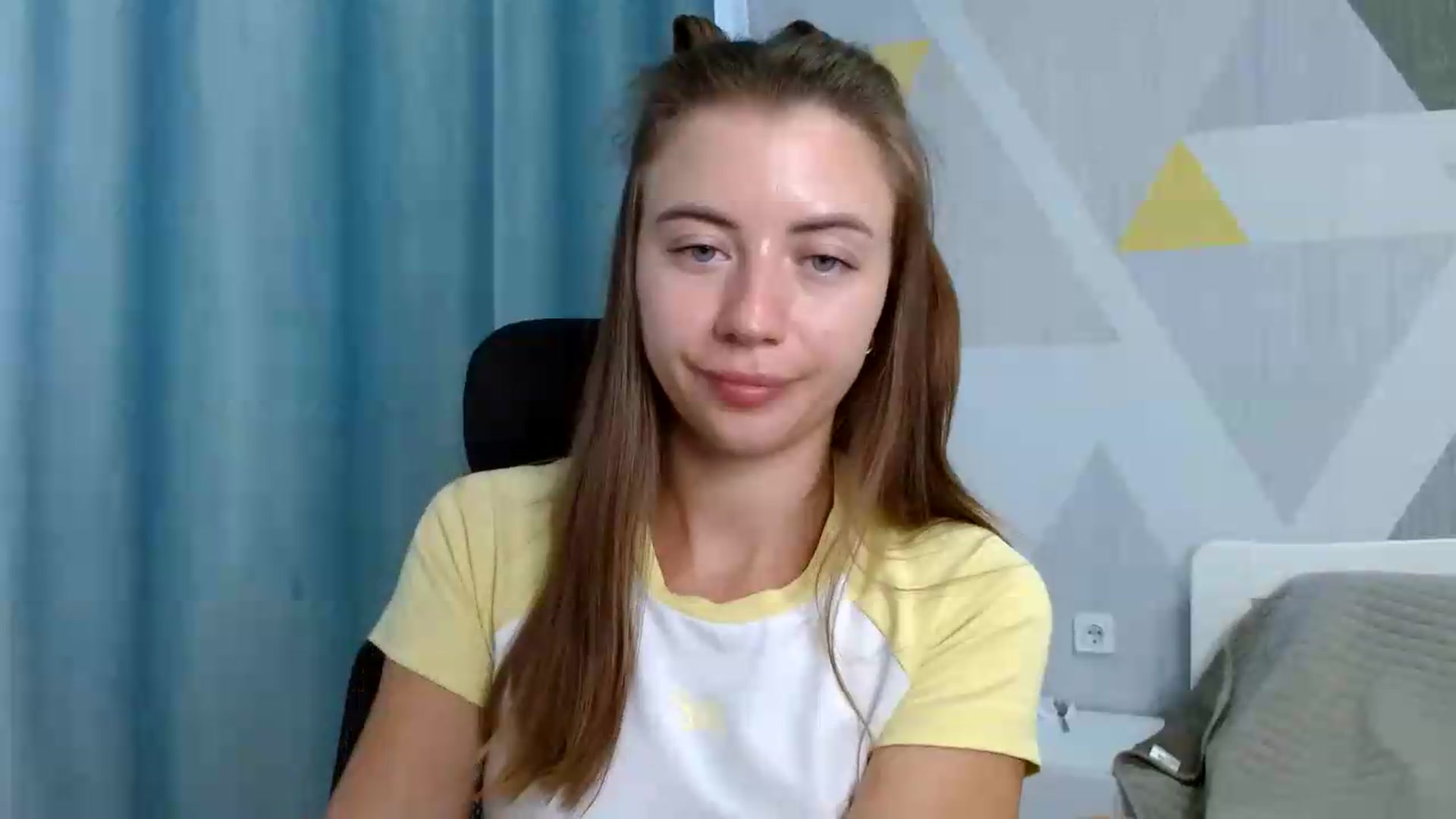 Gallery image thumbnail from Sulfate0's myfreecams stream on, 07/27/2026, 06:54 image 5 of 20